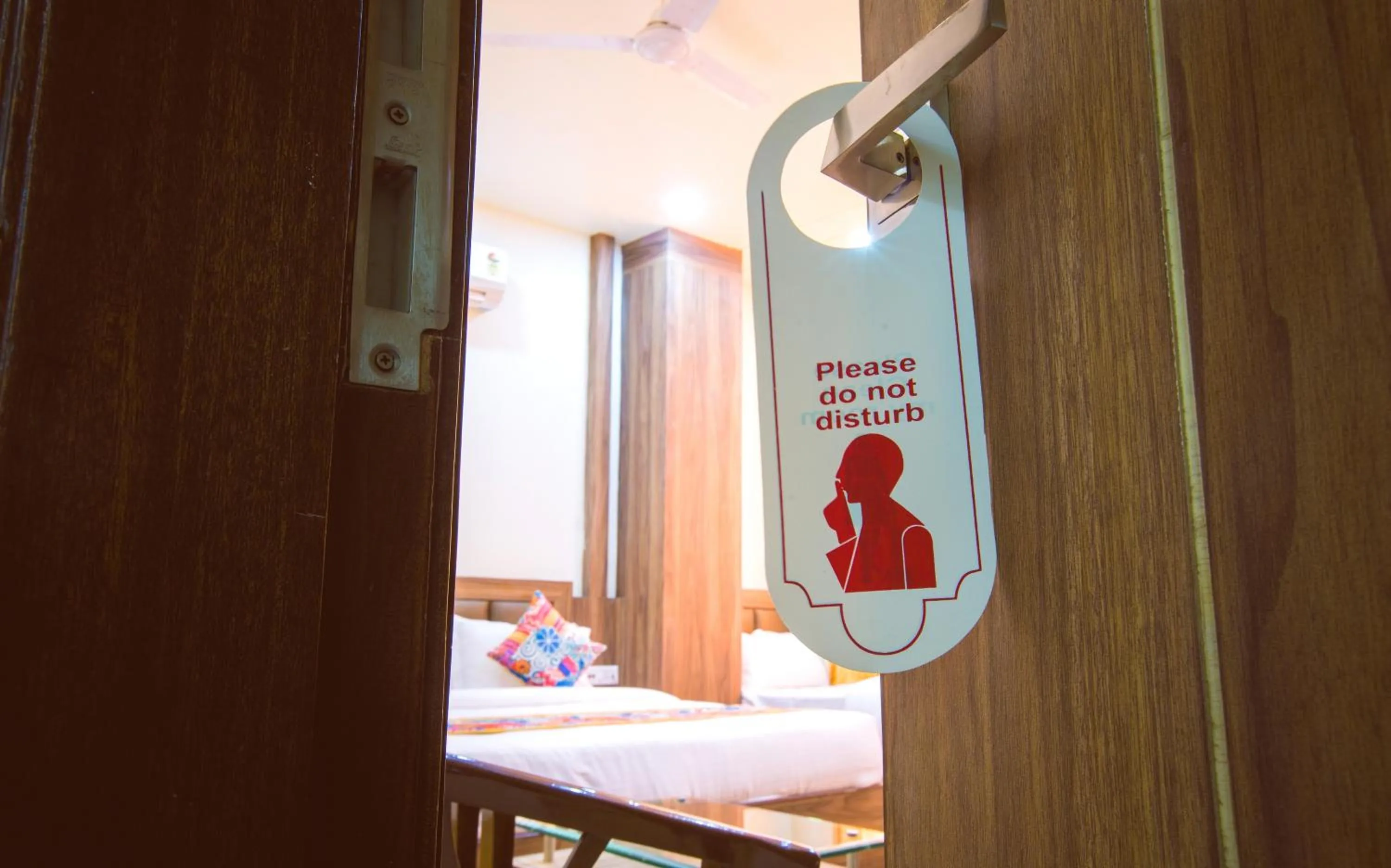 Bed in Hotel Shivaay Grand