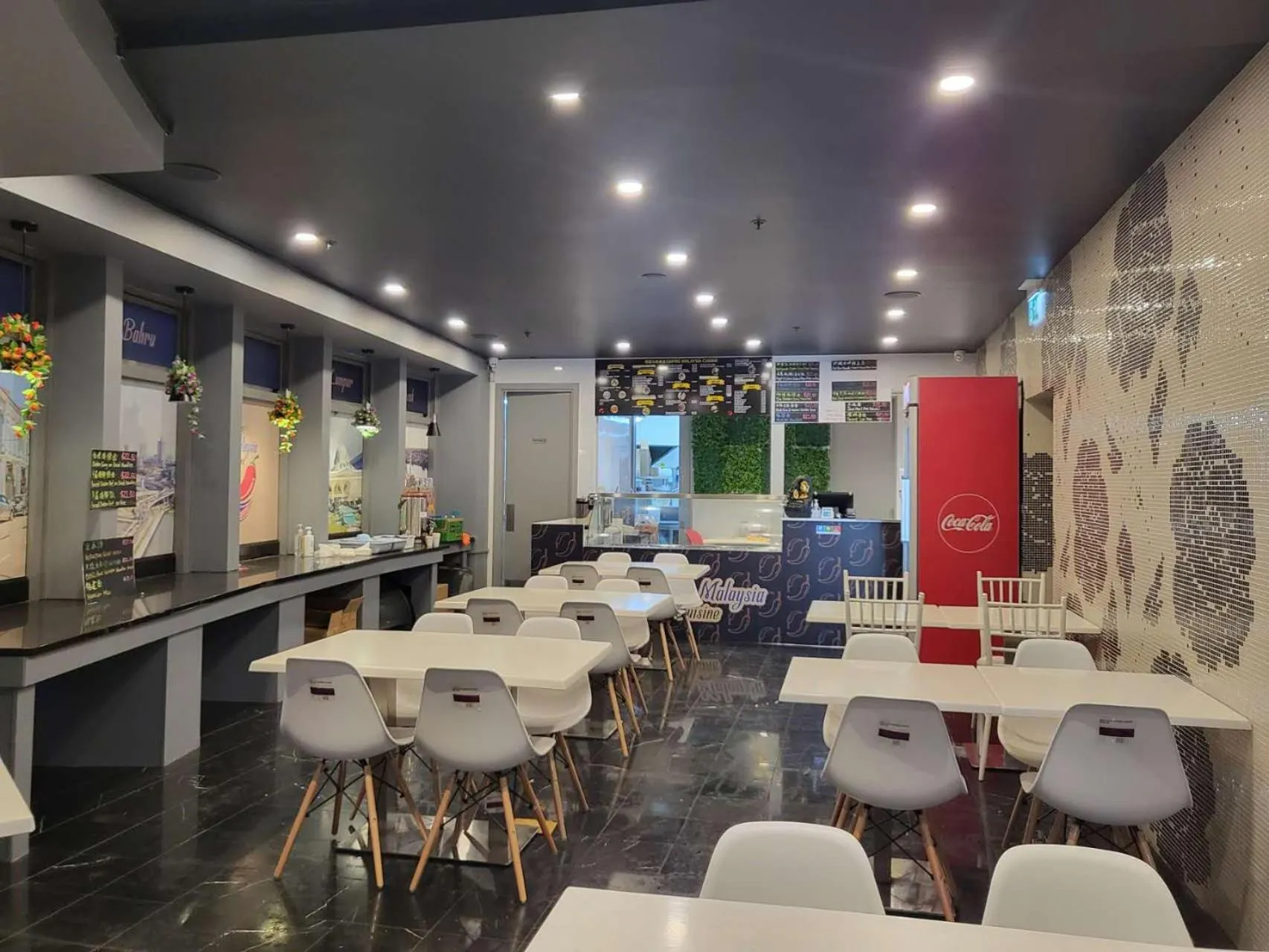 Restaurant/places to eat in Empire Apartments