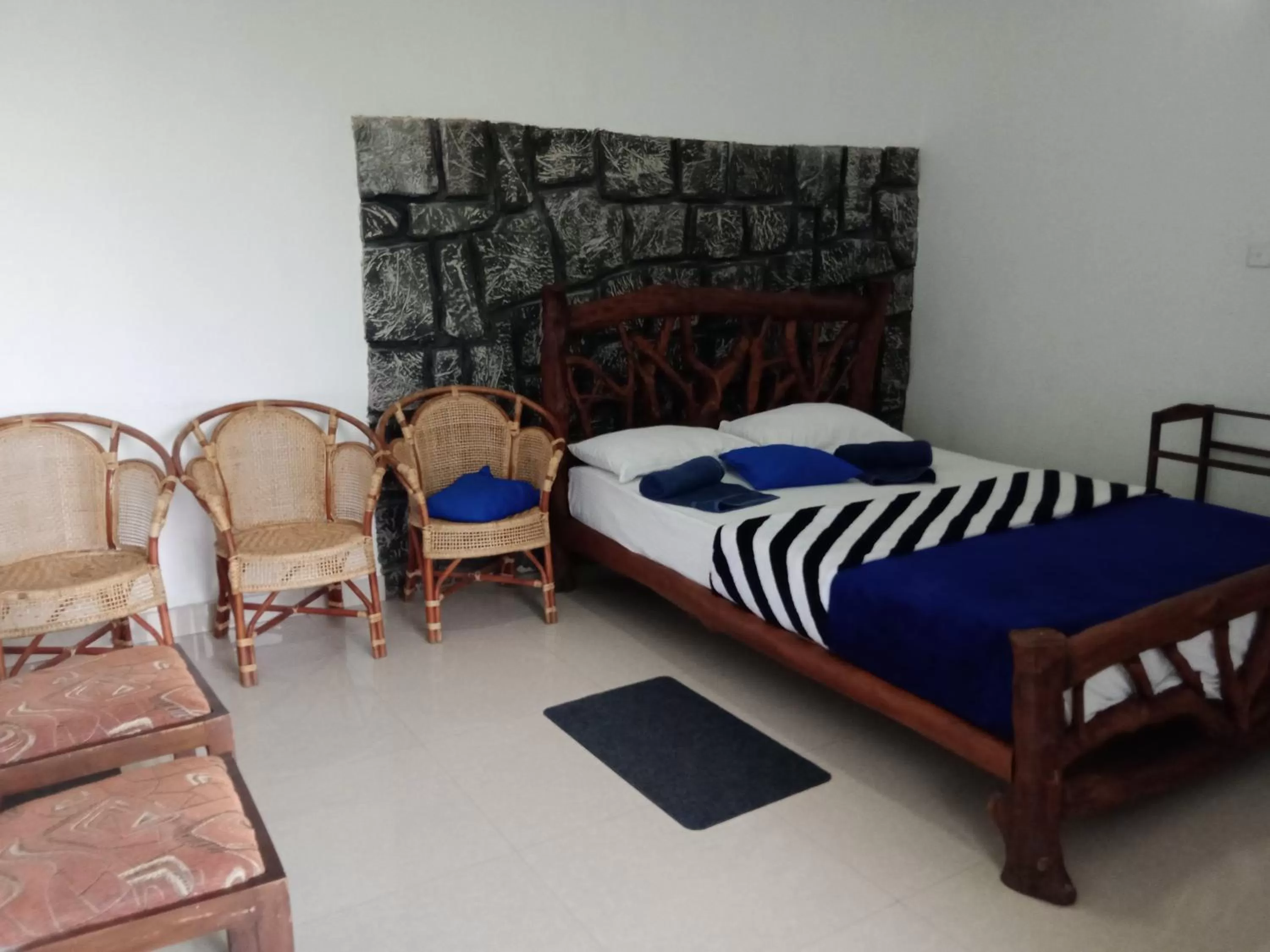 Bed in Ella Lucky Panoramic