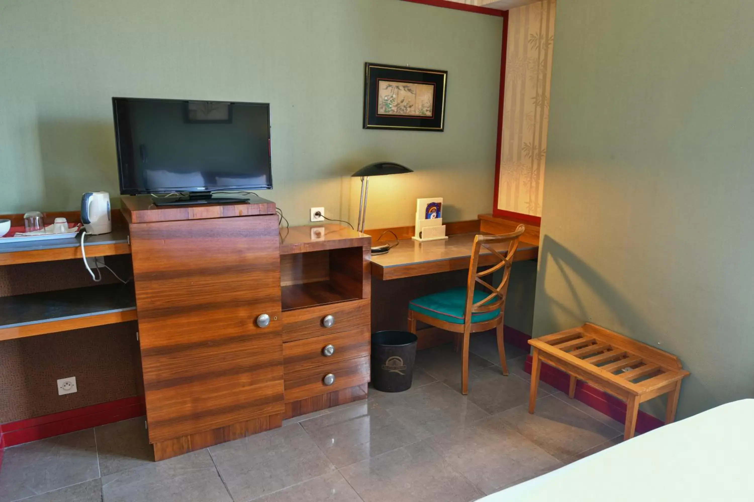 Single Room in Hotel De Gramont Single Room in Hotel De Gramont