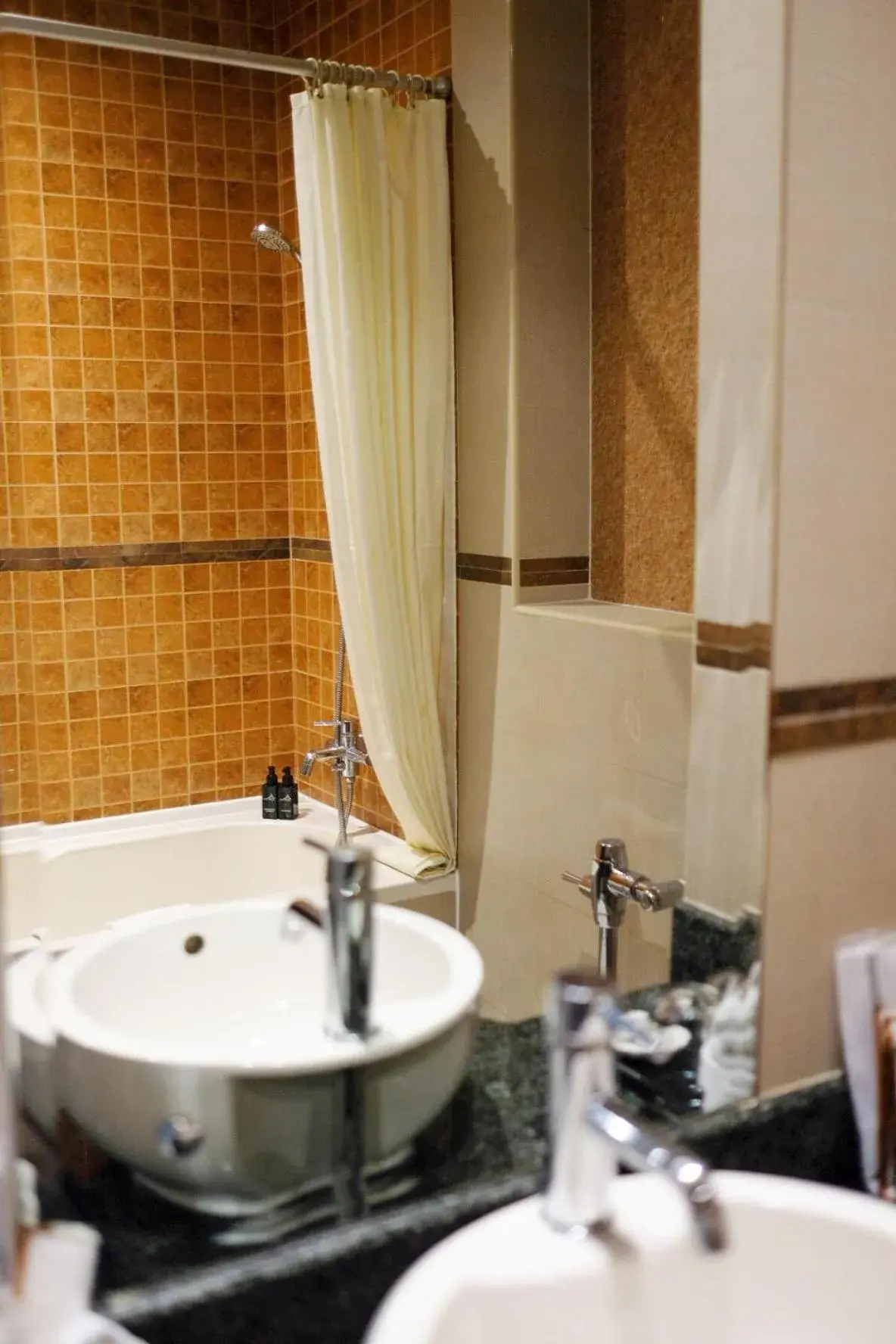 Family Bunk Bed in Nipa Resort, Patong Beach - SHA Extra Plus Family Bunk Bed in Nipa Resort, Patong Beach - SHA Extra Plus