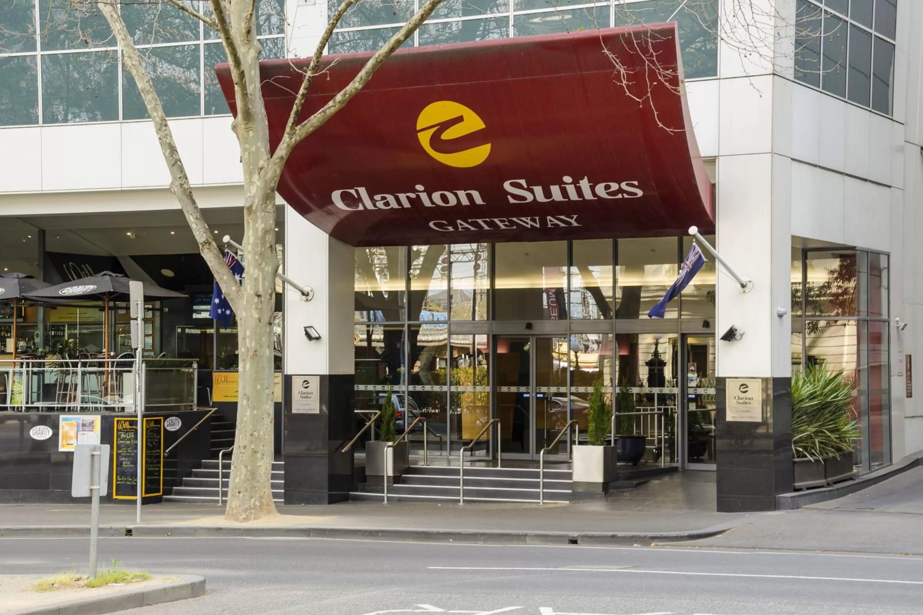 One-Bedroom Suite in Clarion Suites Gateway