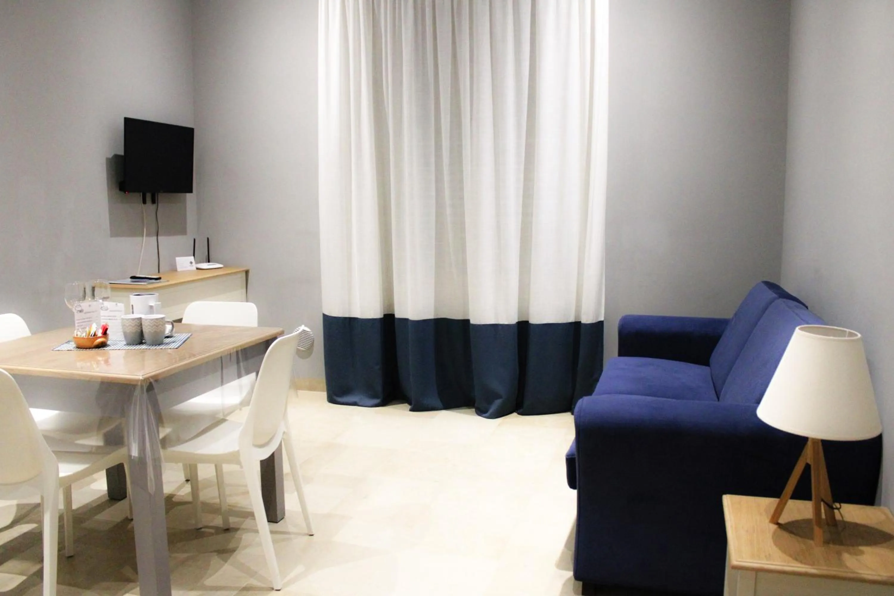 Living room in ZIBIBBO SUITES & ROOMS - Aparthotel in Centro Storico a Trapani