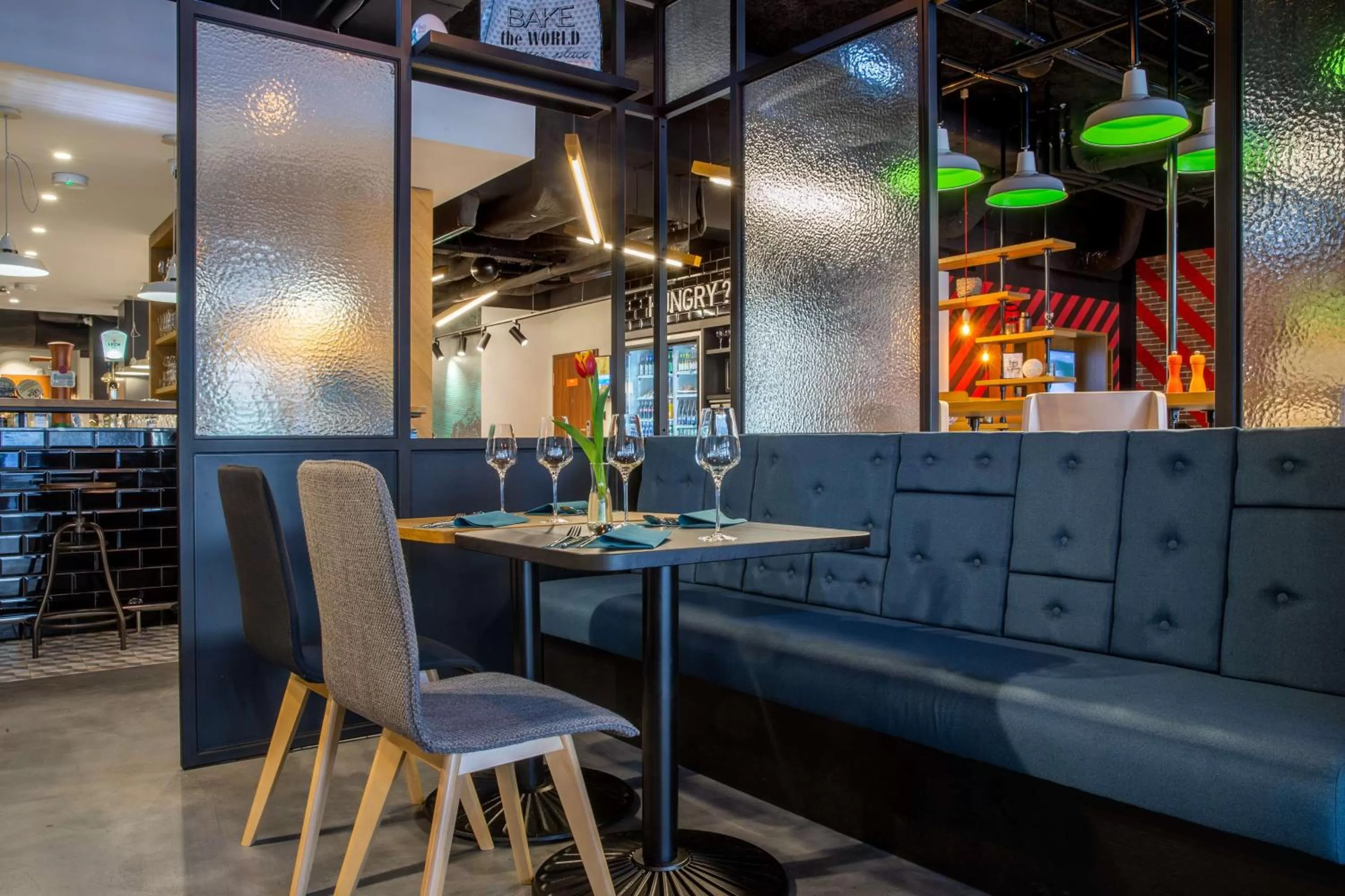 Restaurant/places to eat in Park Inn by Radisson Poznan