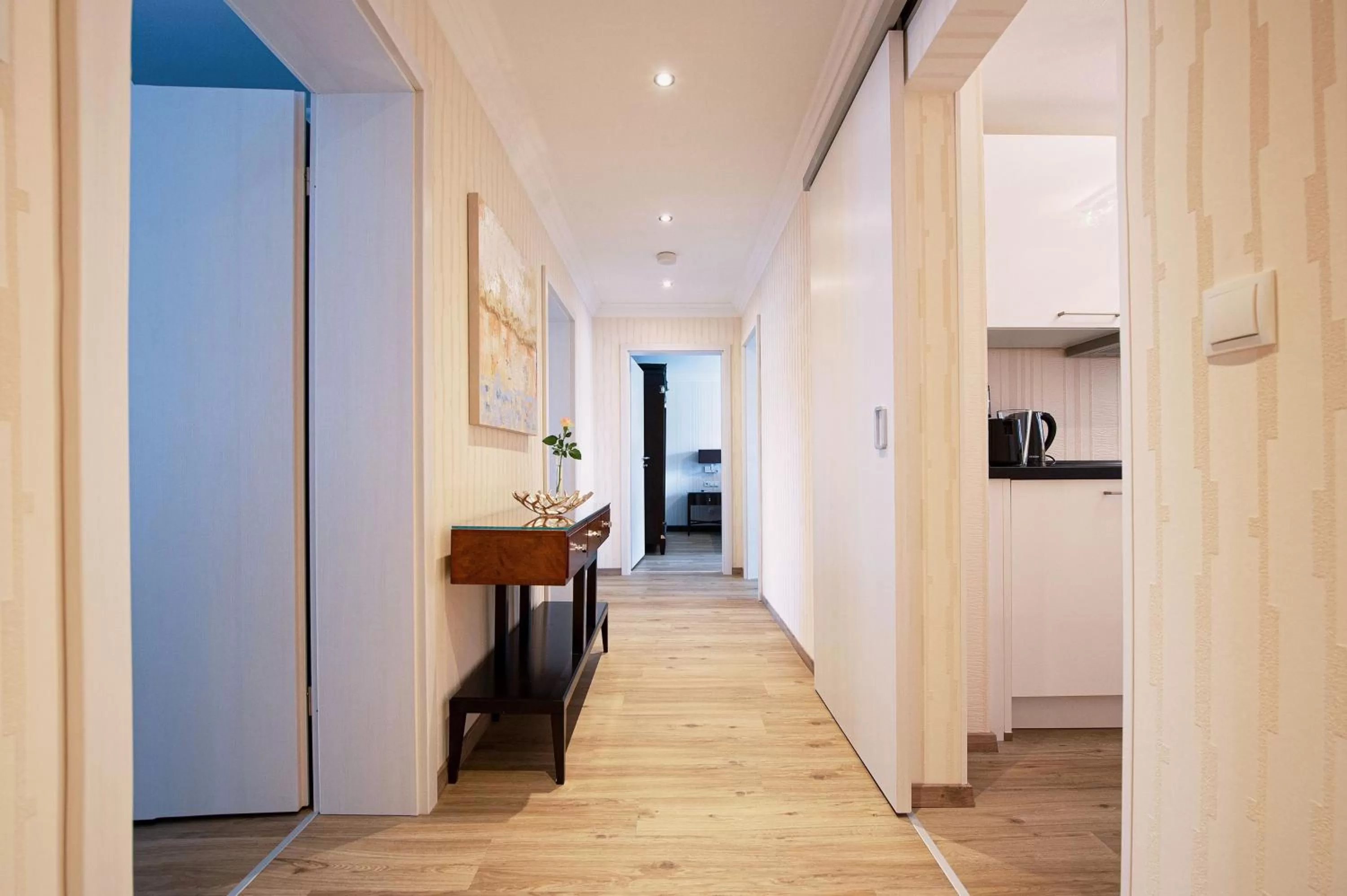 Photo of the whole room in Hotel Residenz am Rosengarten