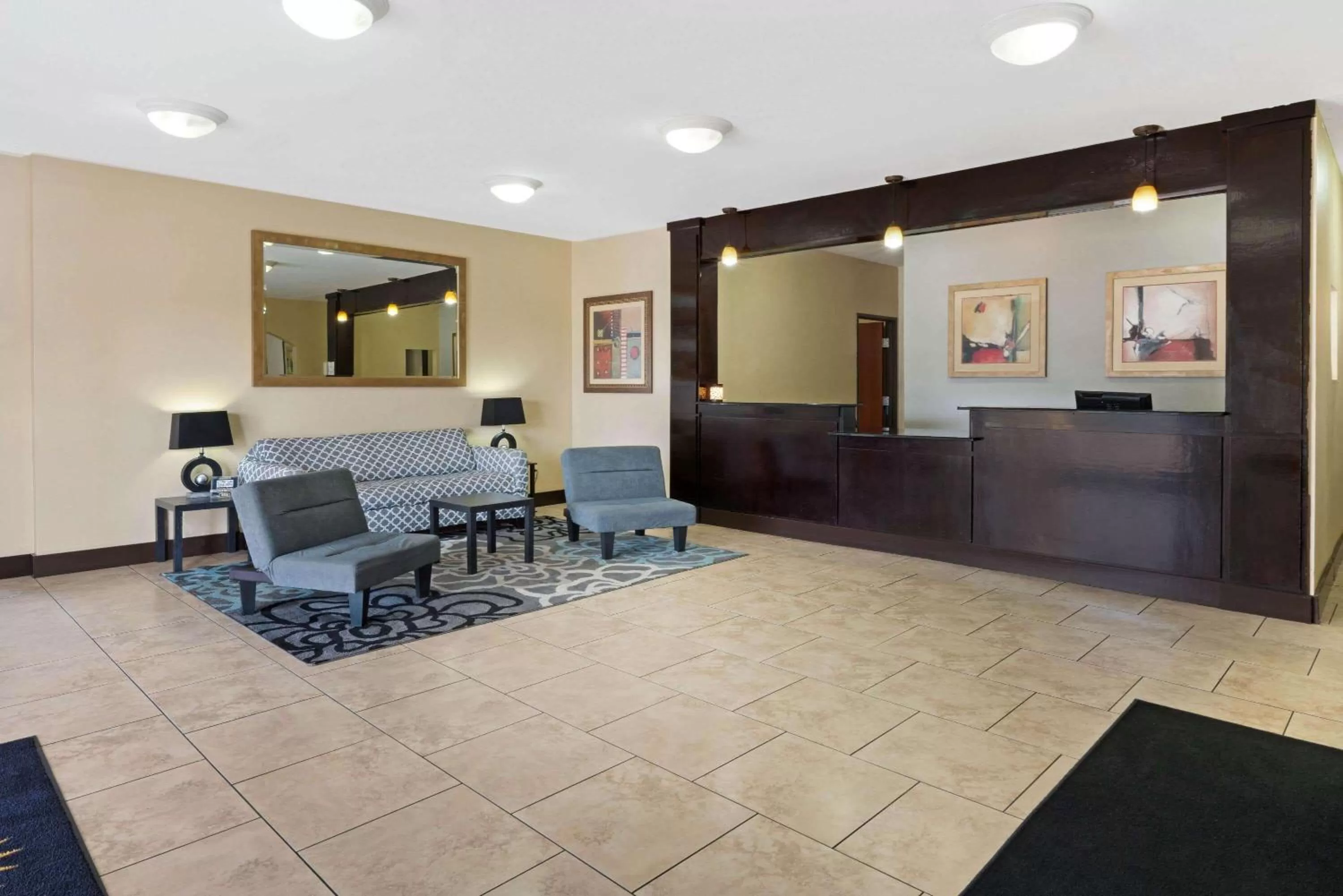 Lobby or reception in La Quinta by Wyndham Morgan City