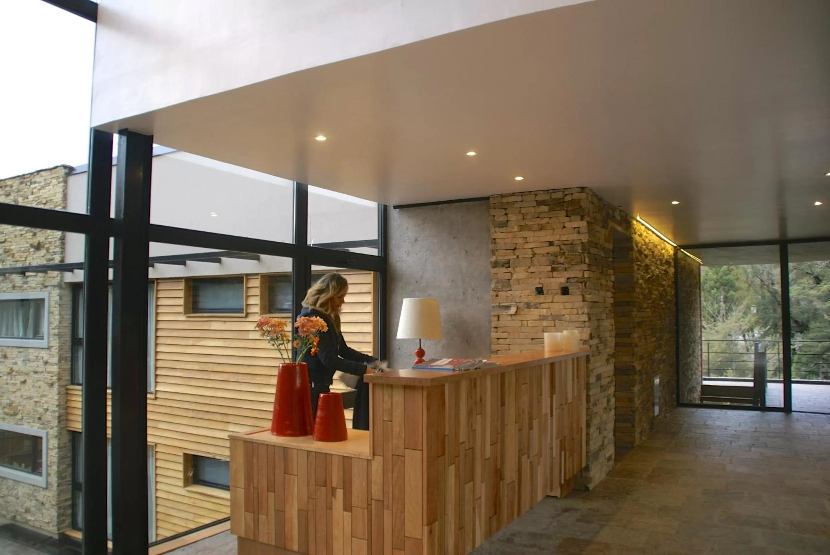 Staff, Lobby/Reception in El Oasis Apart Hotel