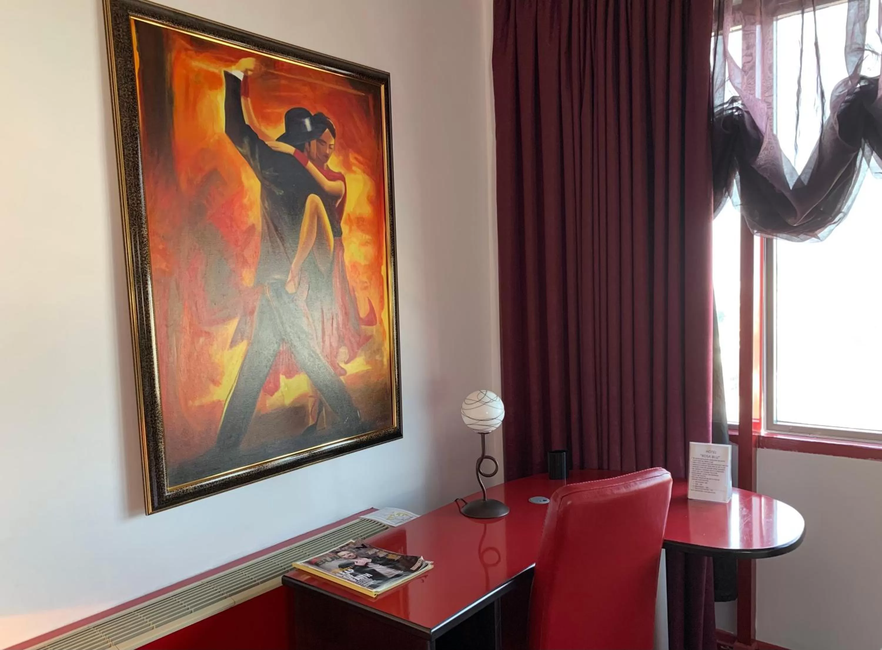 TV/Entertainment Center in Hotel Rosa Blu