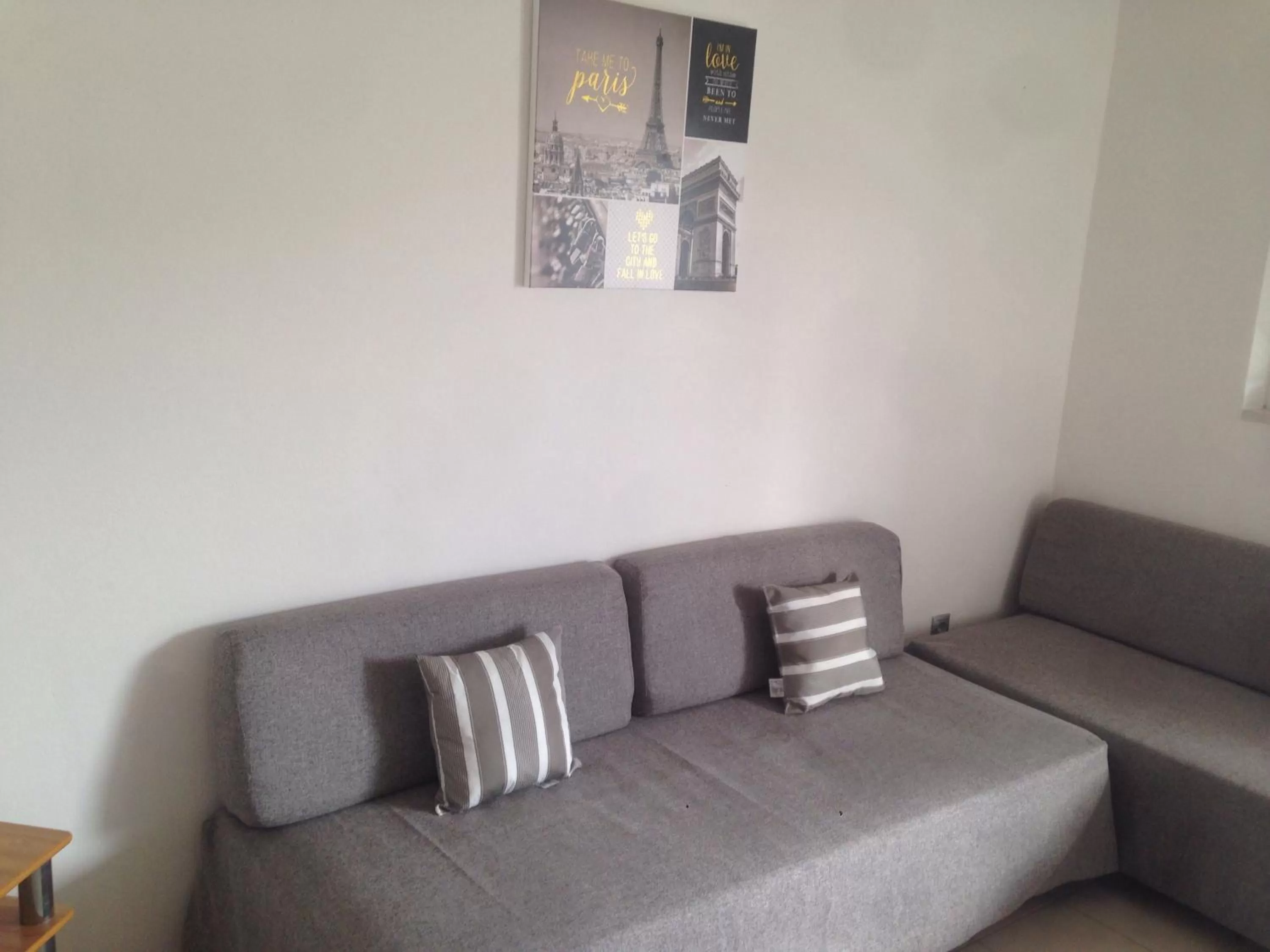 Living room, Seating Area in Platoni Elite