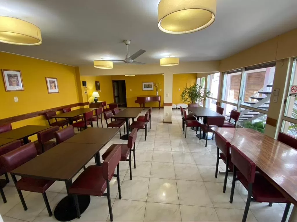 Lounge or bar, Restaurant/Places to Eat in Hotel Villa Inés Mendoza