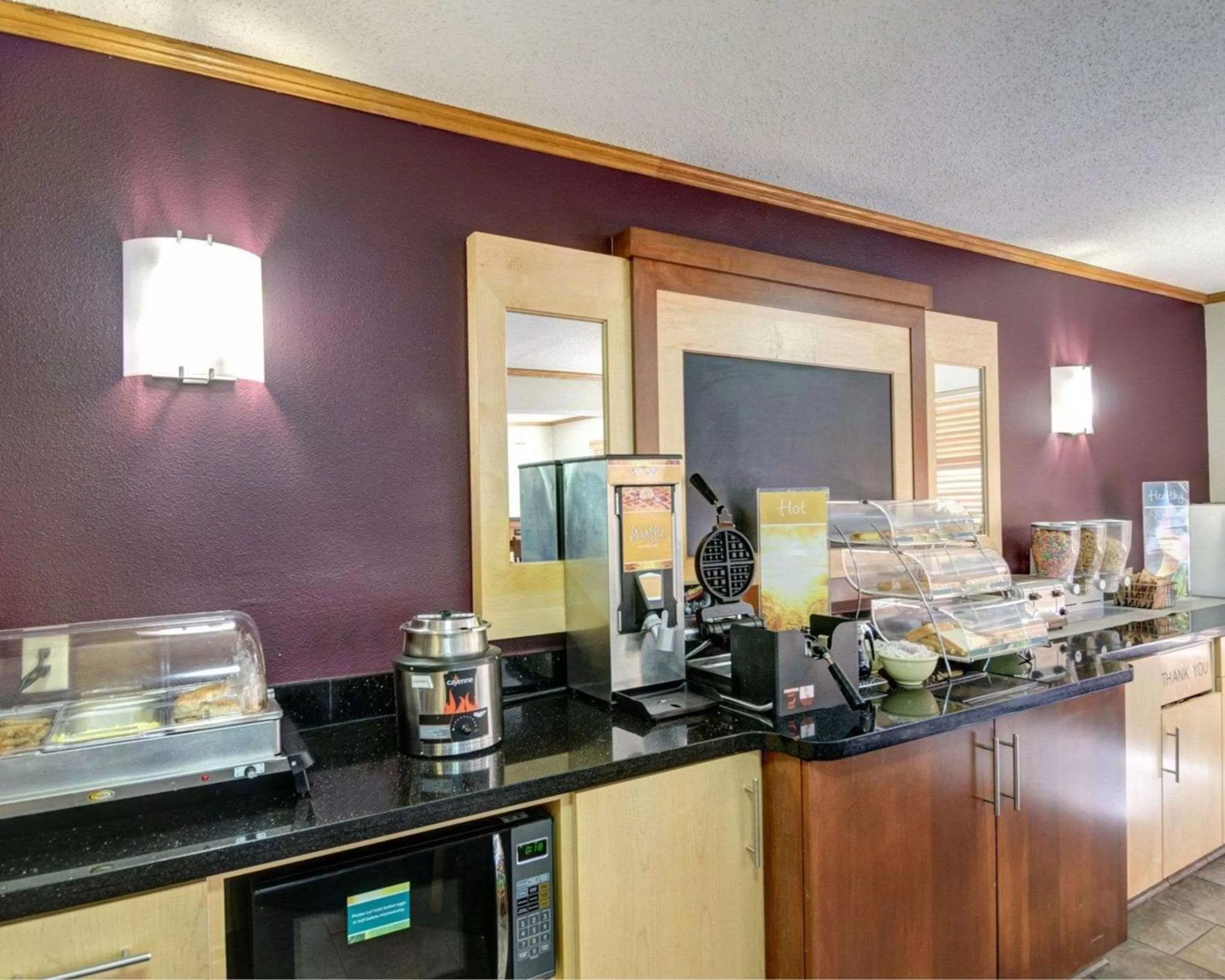 Restaurant/places to eat in Quality Inn Fort Smith I-540
