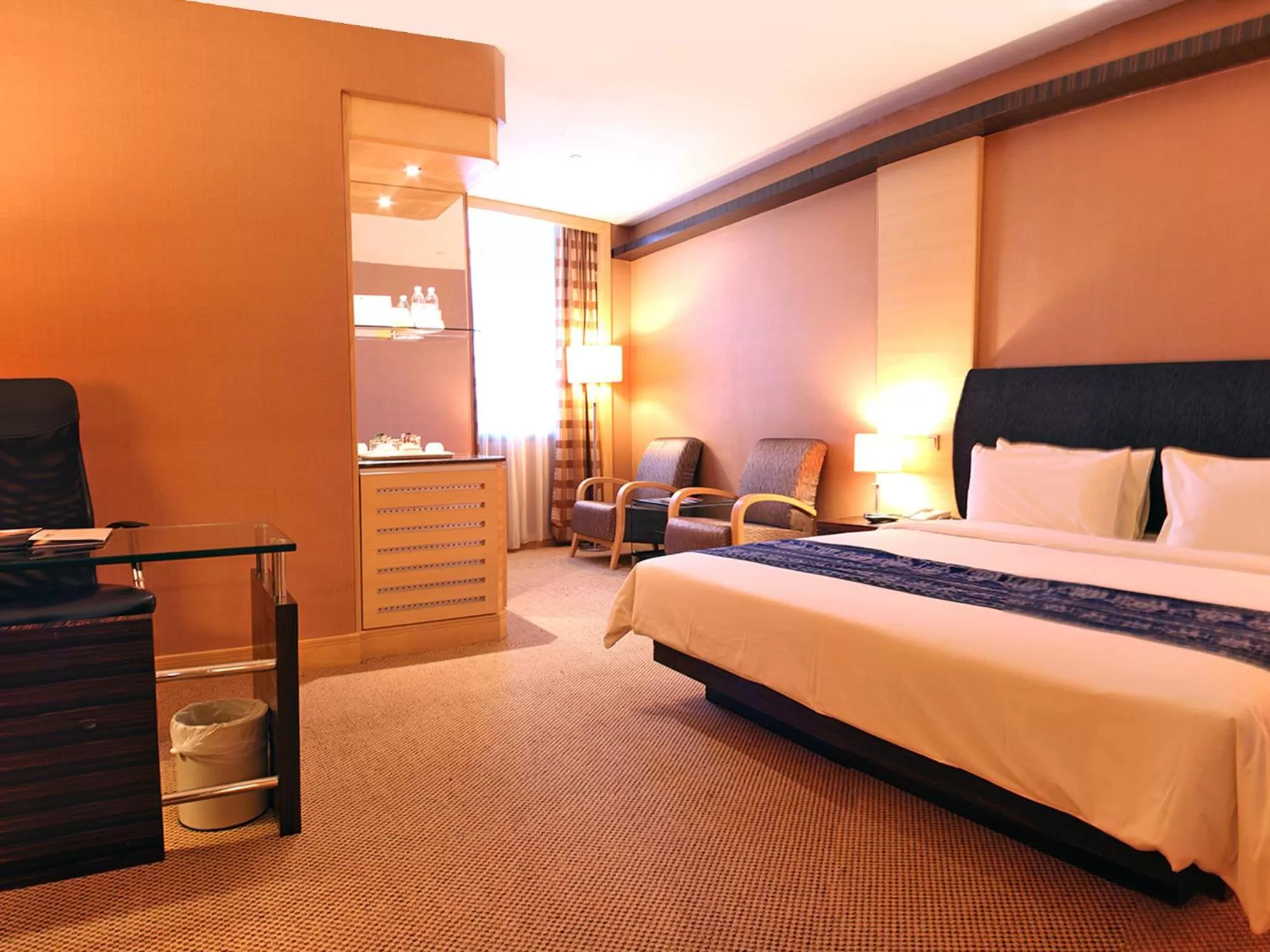 Bedroom, Bed in Imperial Hotel Miri