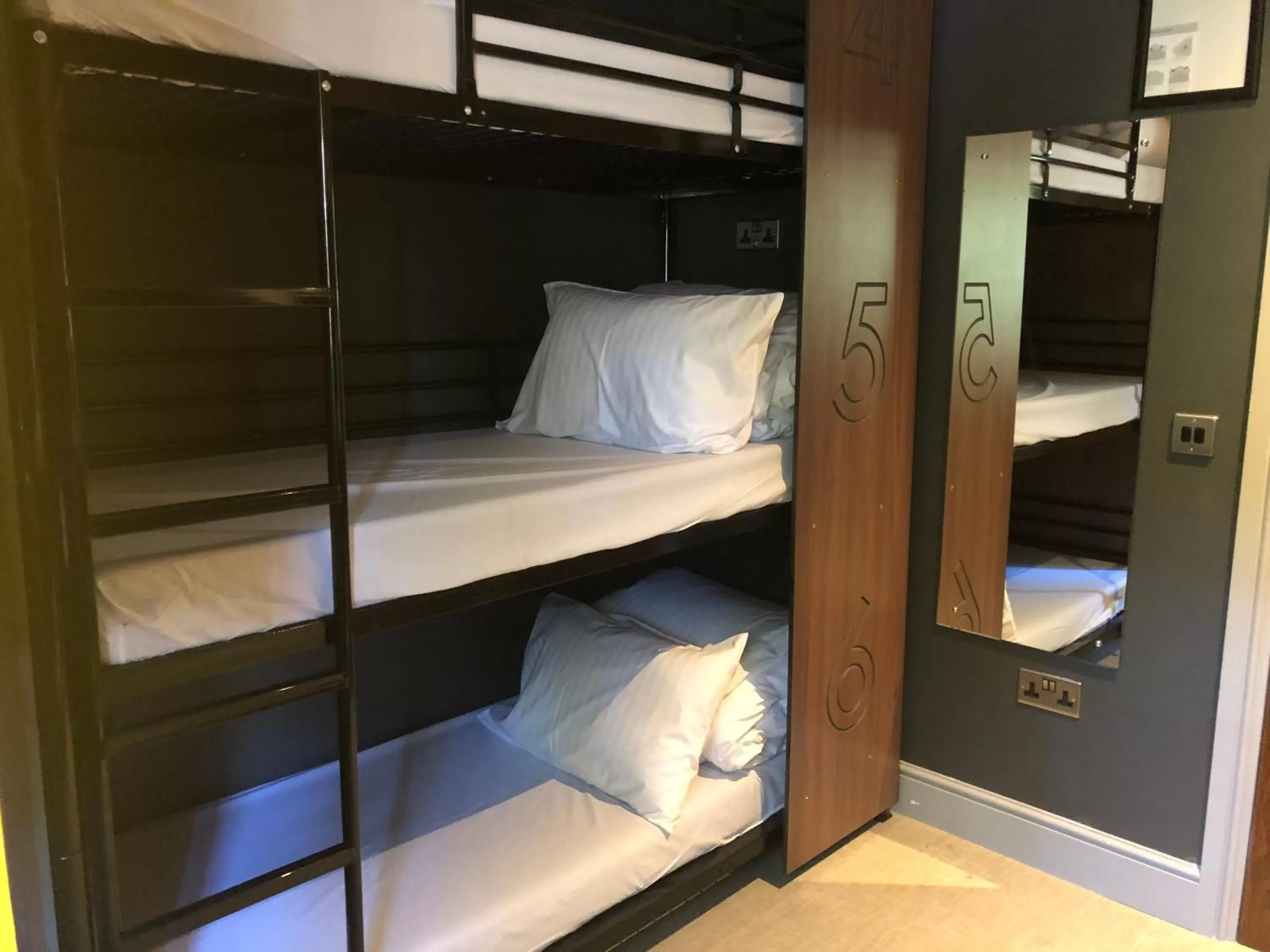 Bedroom, Bed in PubLove @ The Steam Engine,Waterloo