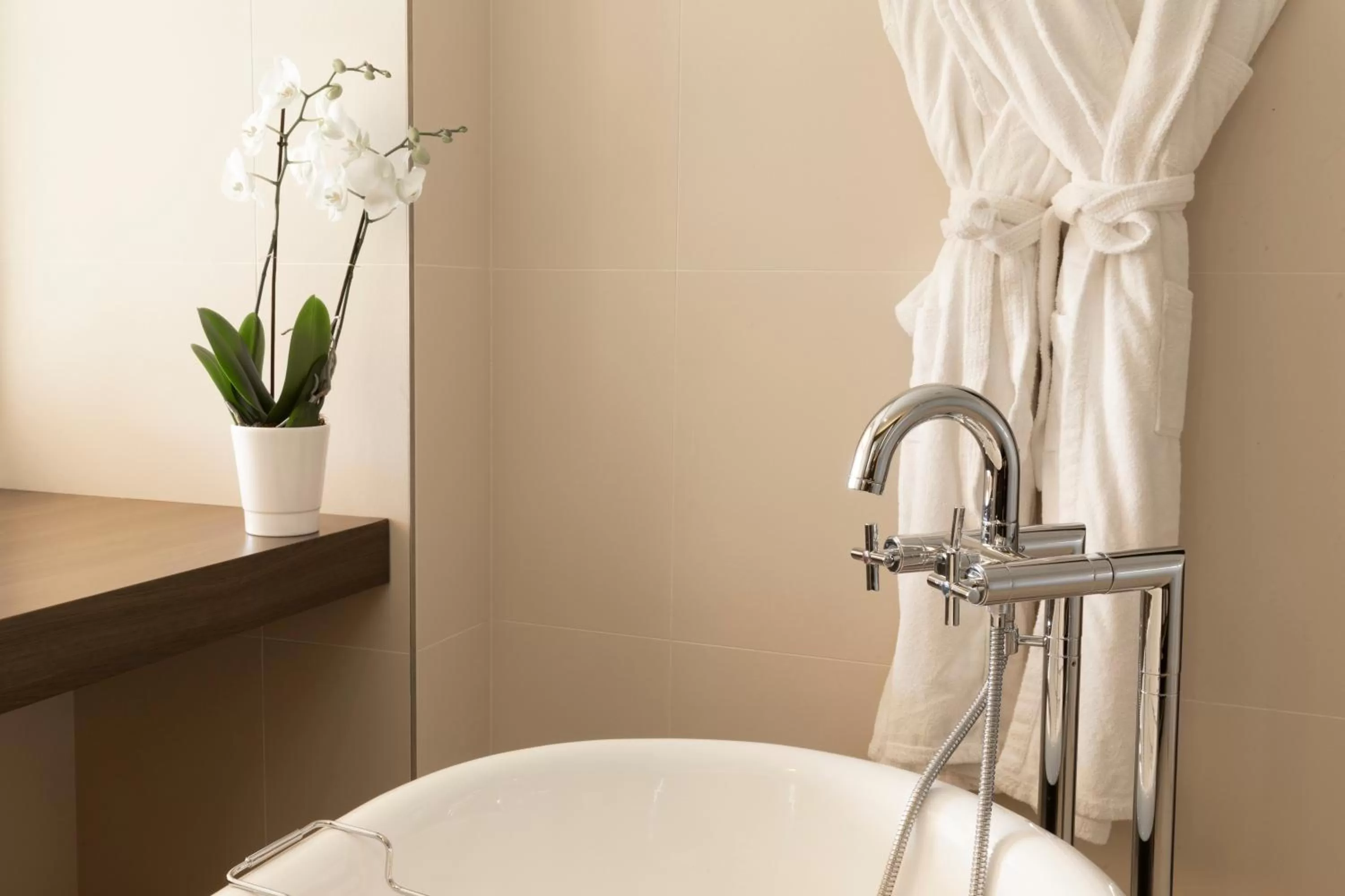 Bathroom in InterContinental Marseille - Hotel Dieu by IHG