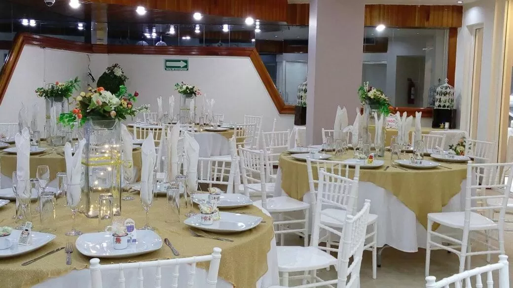 Meeting/conference room, Restaurant/Places to Eat in Hotel Cabildos