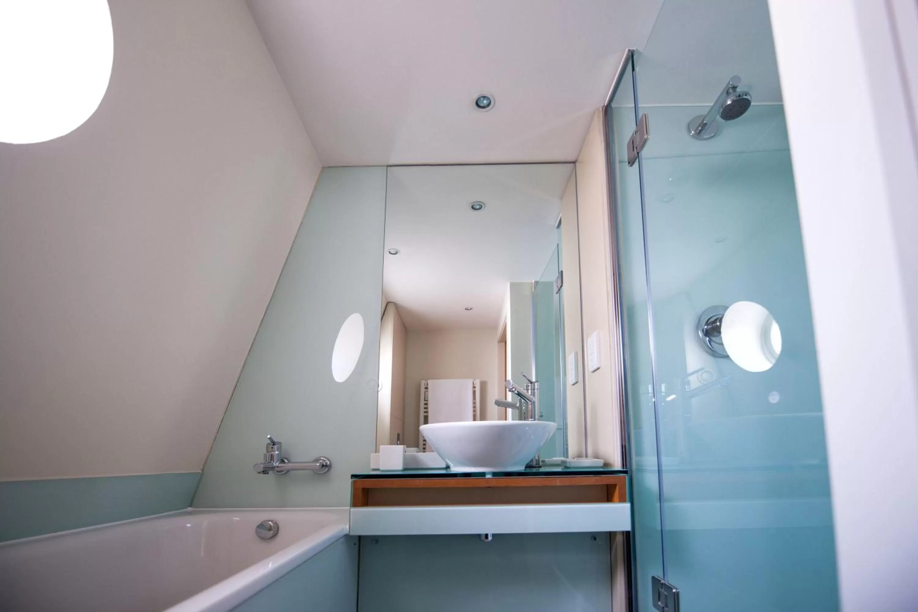 Bathroom in Sydney House Chelsea