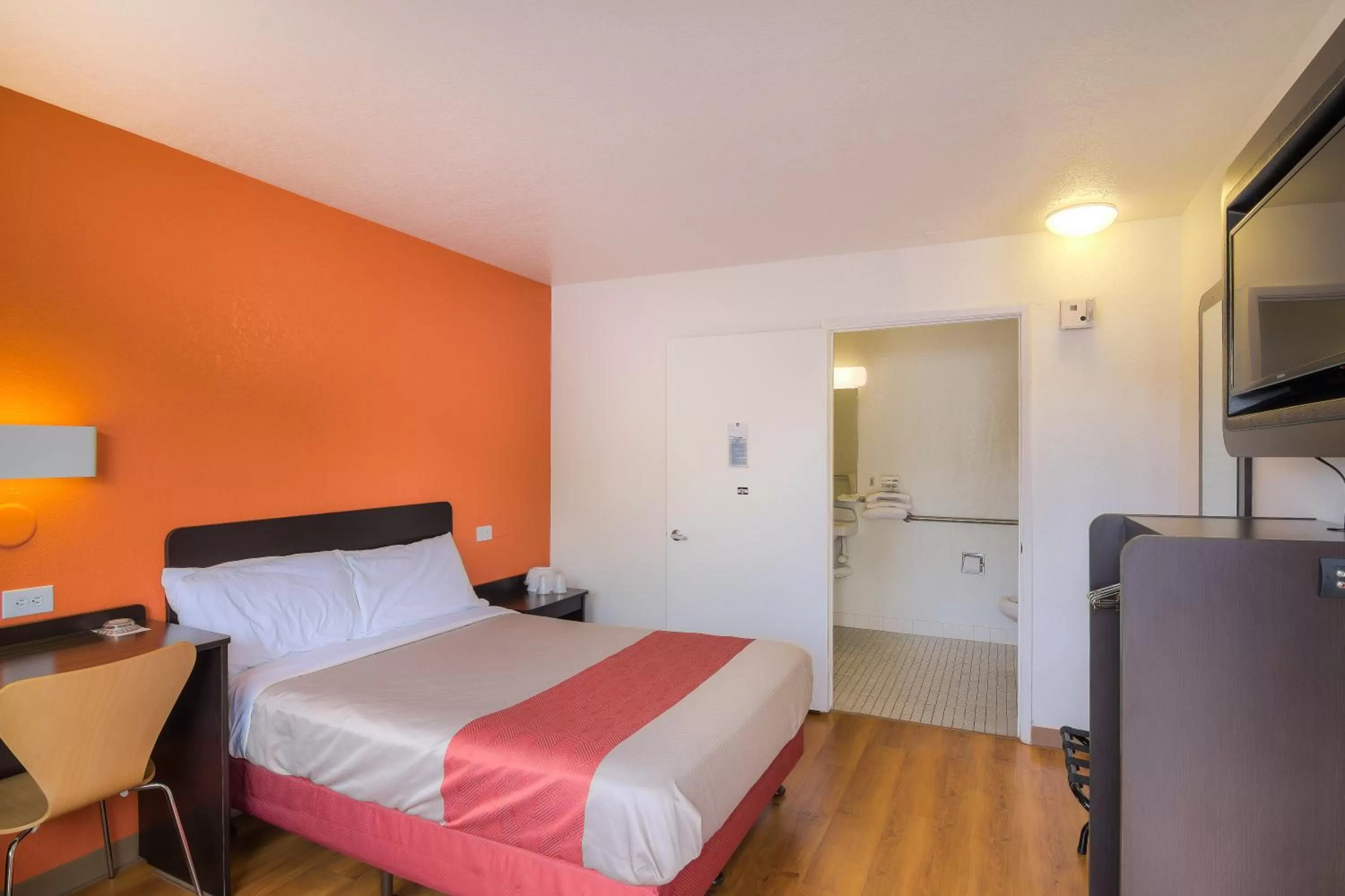 Bed in Motel 6-Camarillo, CA