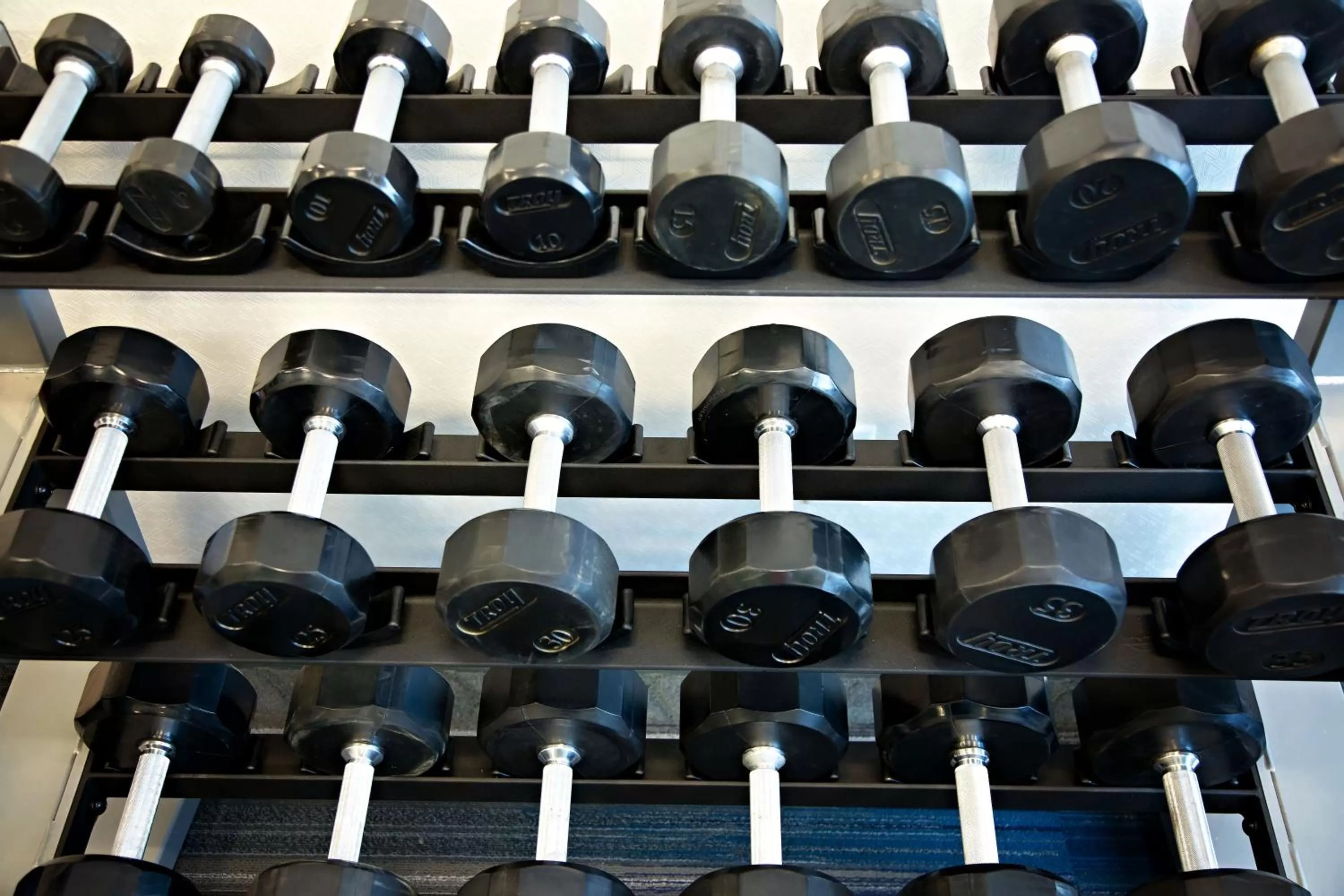 Fitness centre/facilities in Holiday Inn Express & Suites Great Bend by IHG