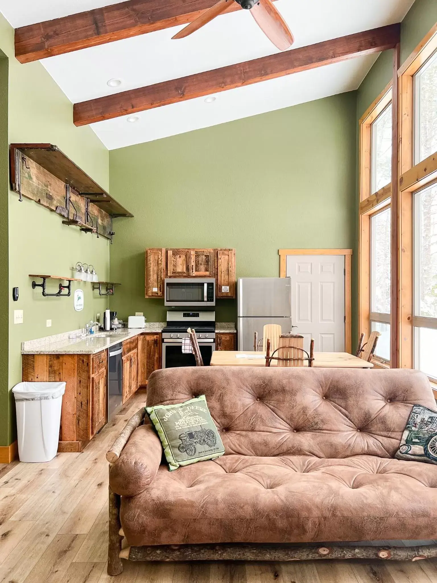 Cranberry Inn Cranberry Inn