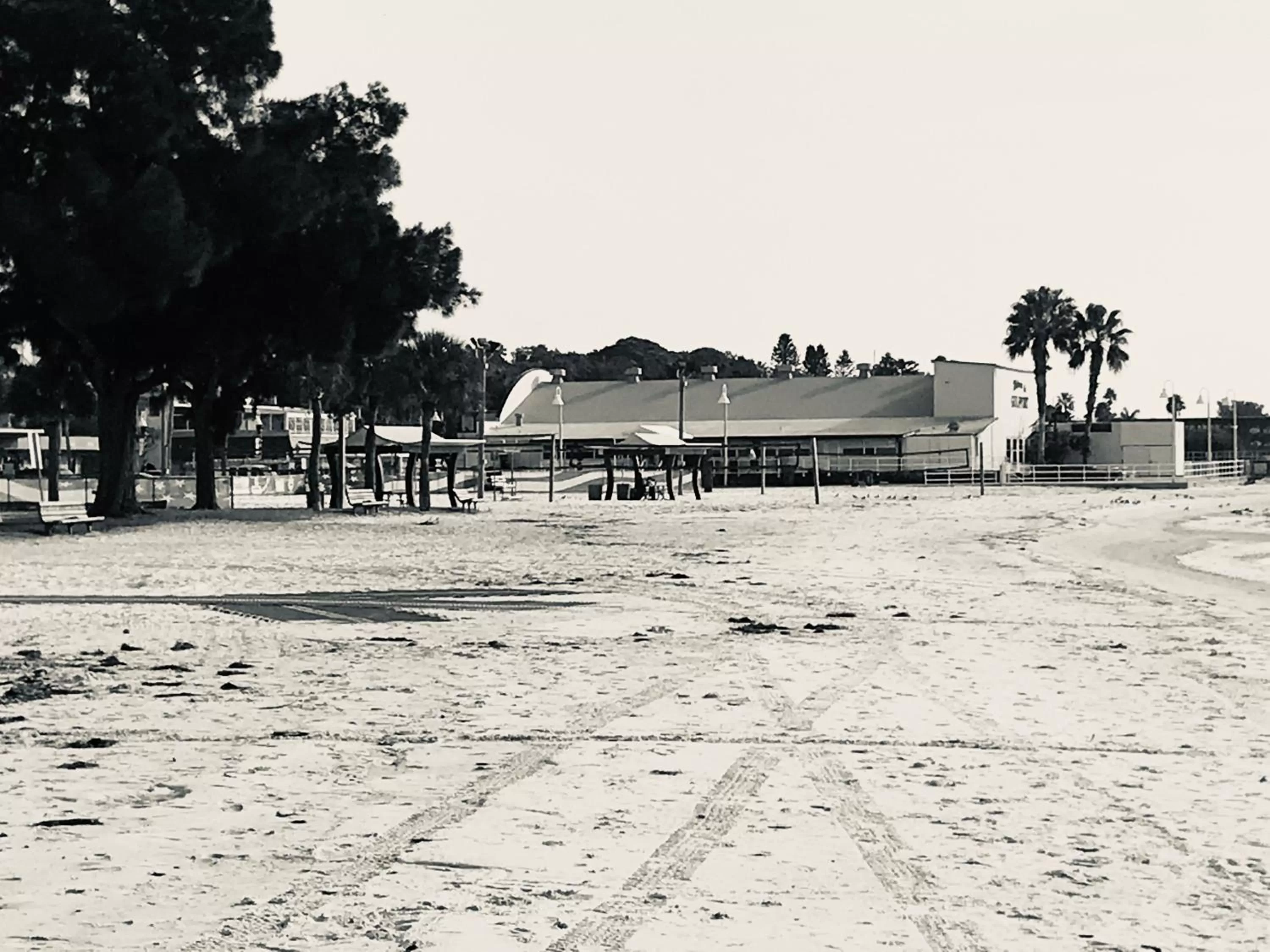 Natural landscape in Sea Breeze Manor Inn