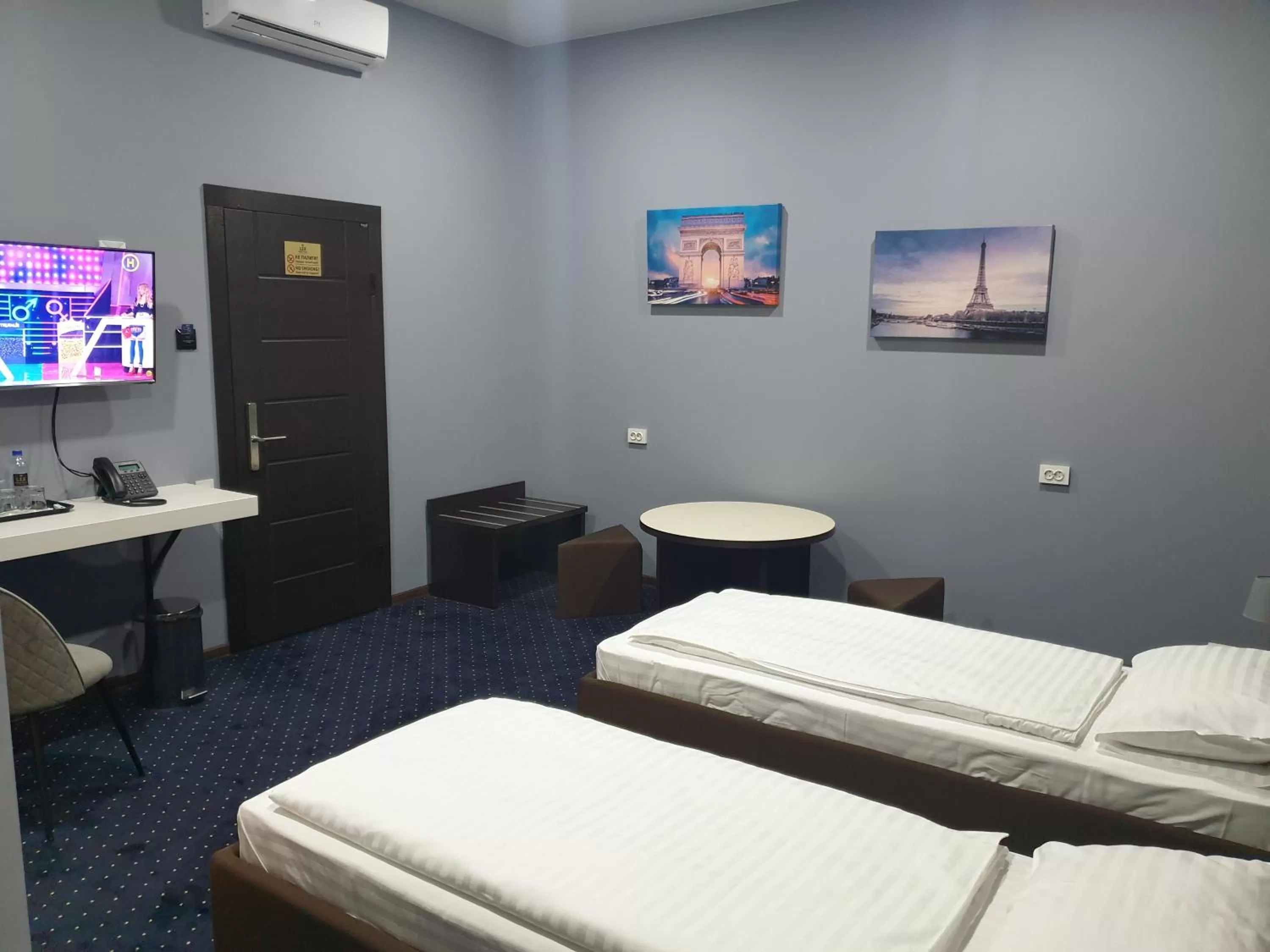 Twin Room in LEX Trend Hotel