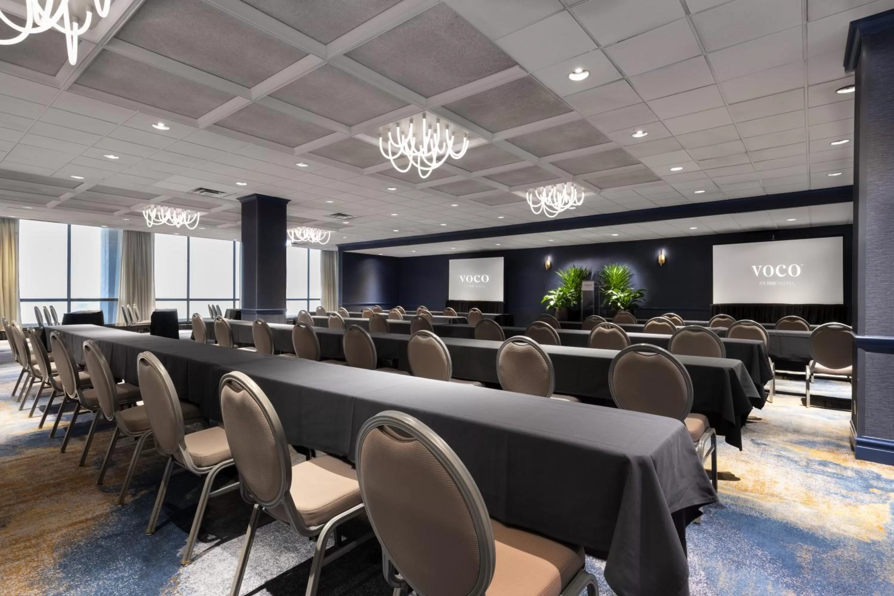 Meeting/conference room in voco Chicago Downtown - Riverwalk by IHG