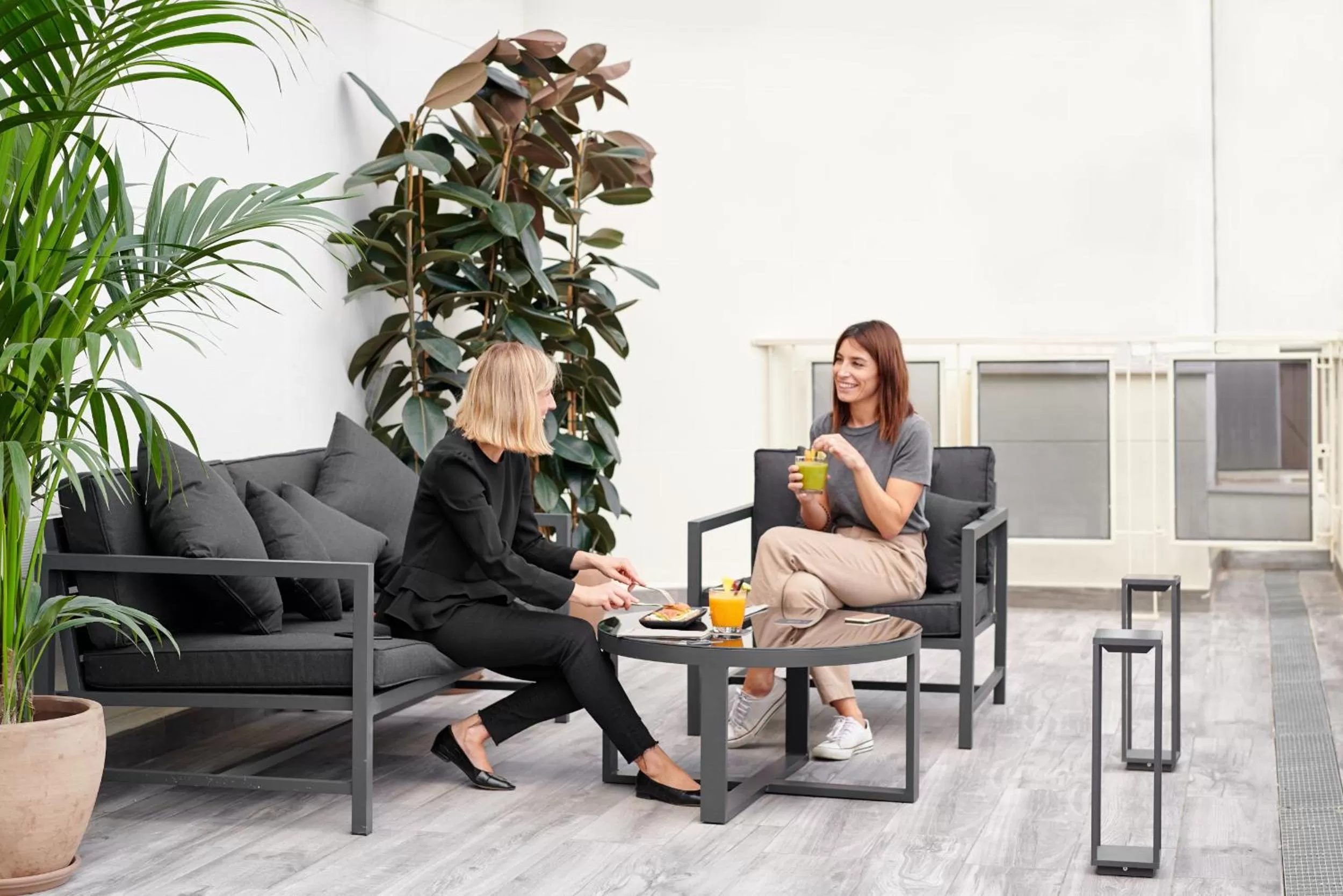 Balcony/Terrace in Room Mate Cosmo - City Centre, Valencia