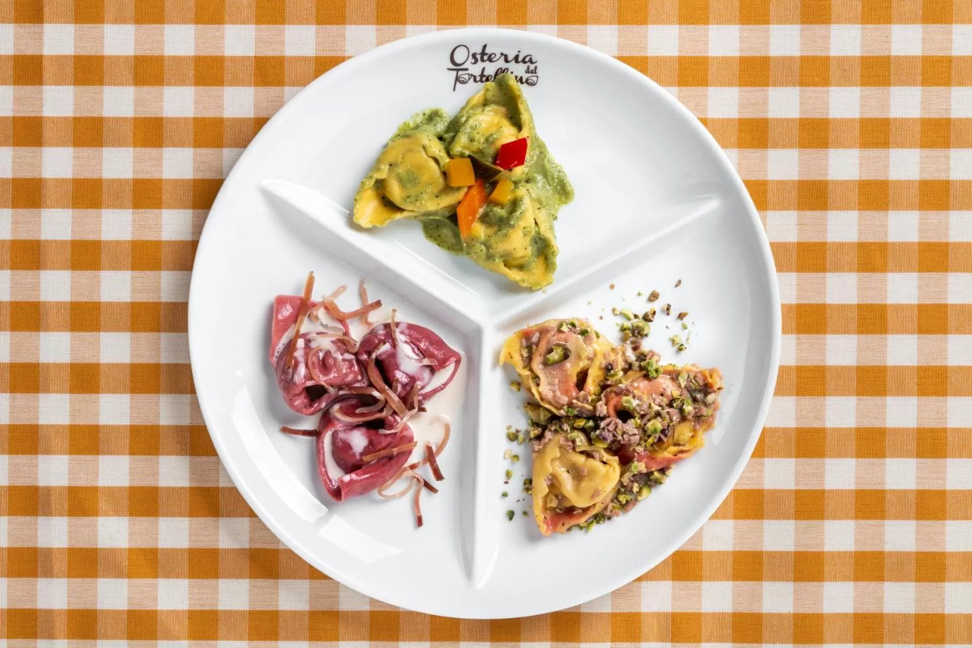 Food and drinks in Hotel Mirandola