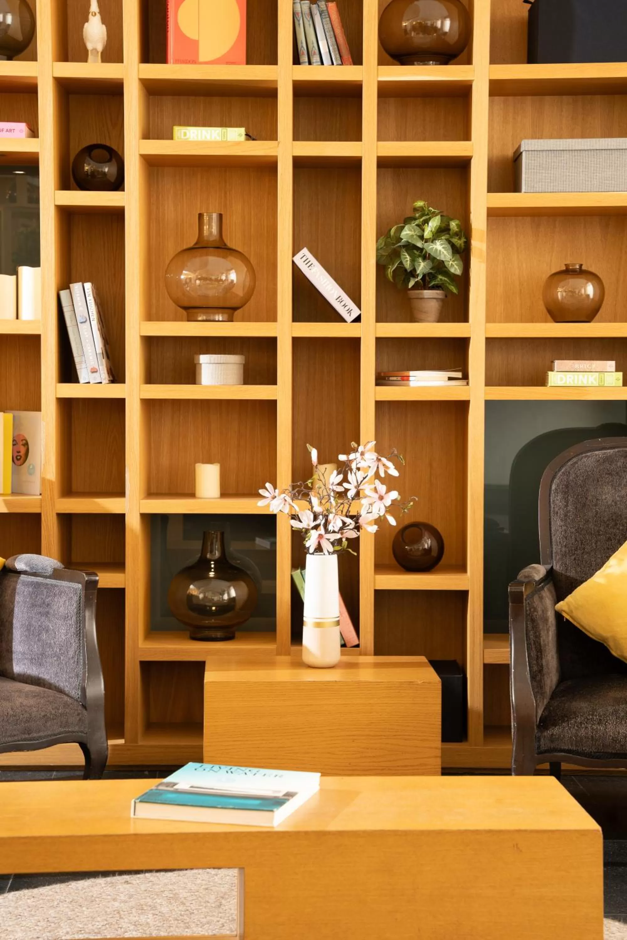 Library in INNSiDE by Meliá Prague Old Town