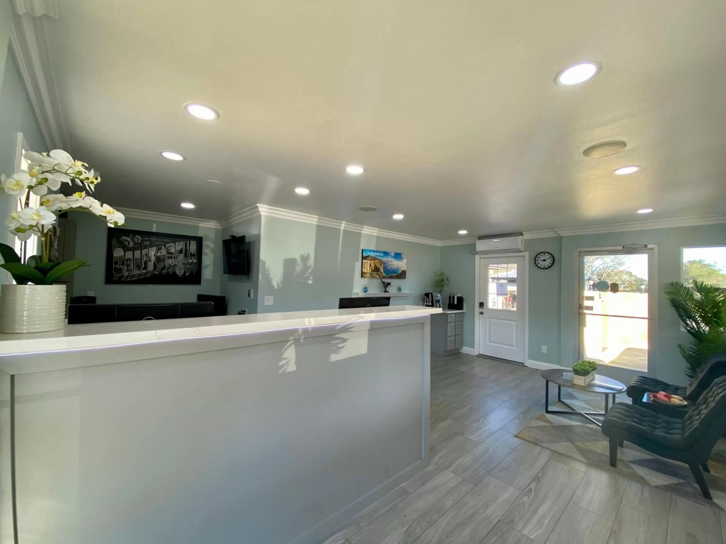 Lobby or reception in Aura Inn Monterey