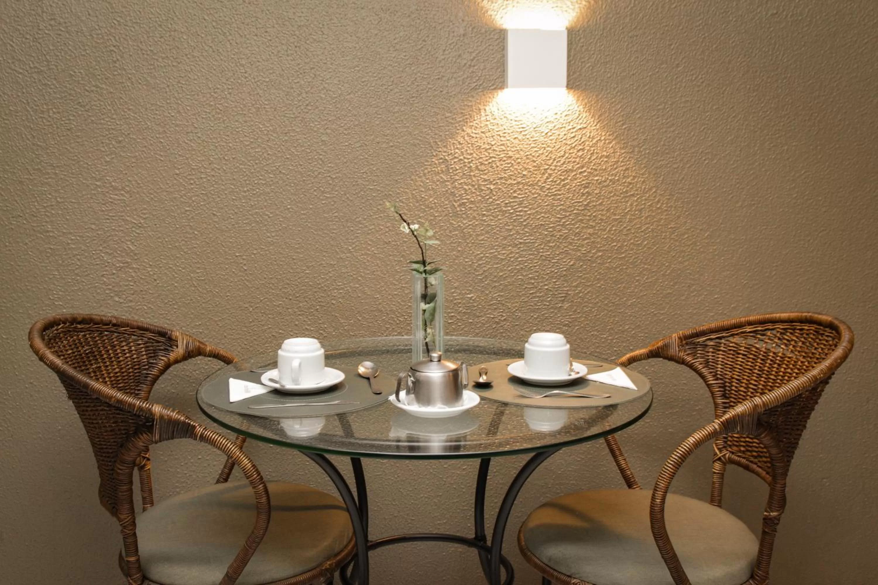 Restaurant/places to eat in Bristol Centro Civico Curitiba