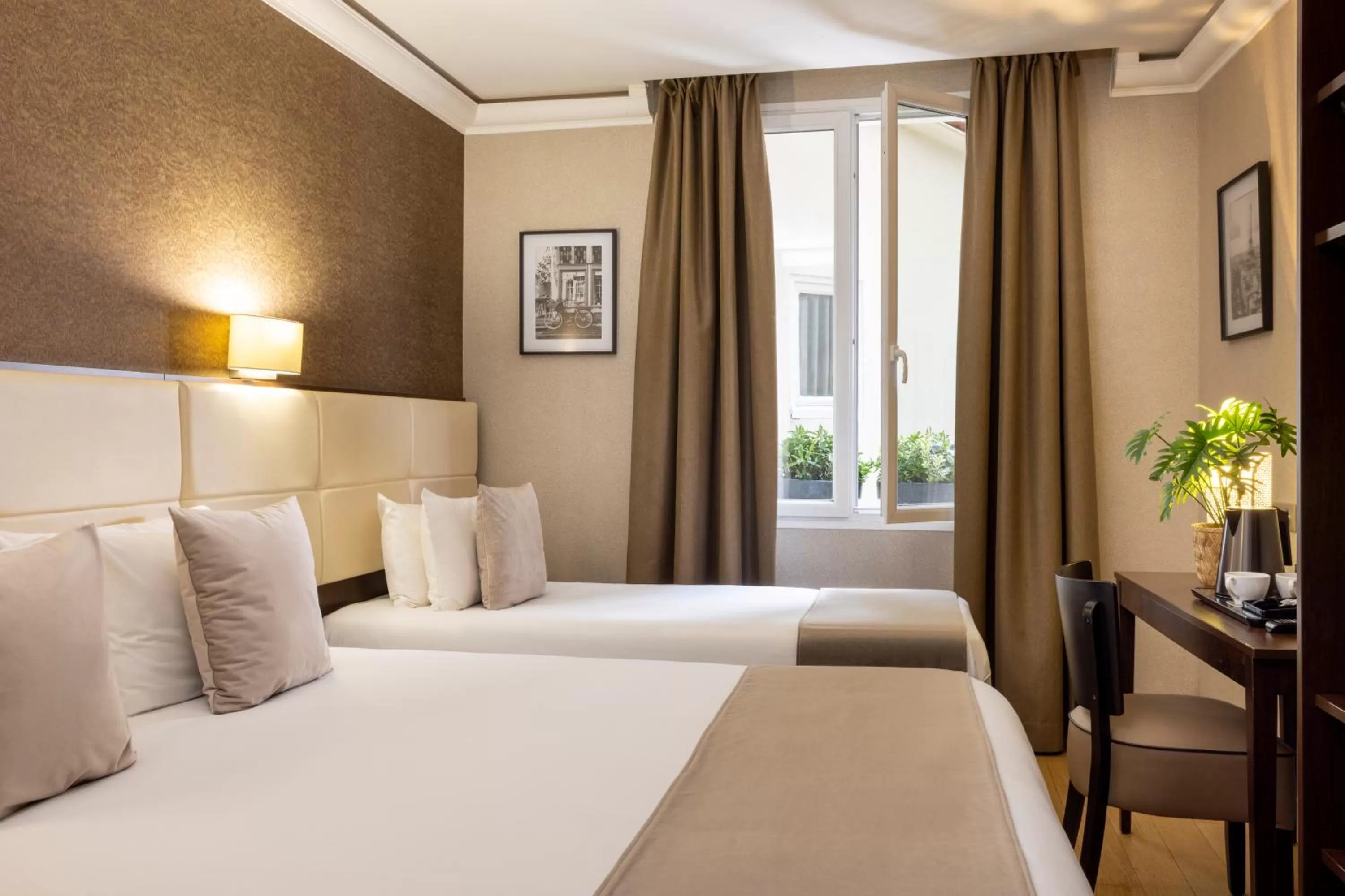 Bed in Nord Est Hotel