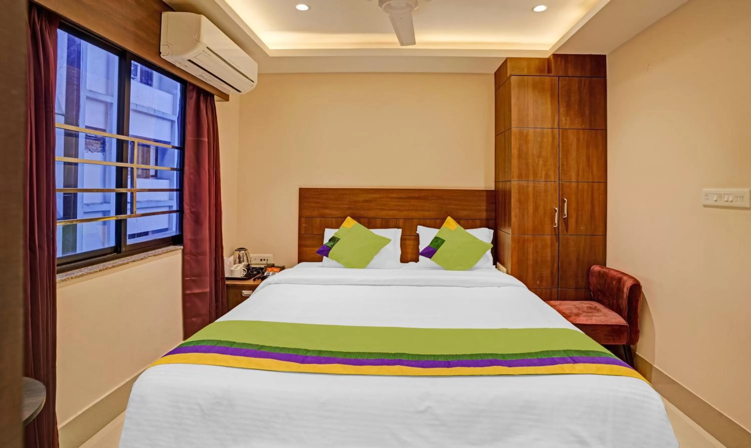 Bedroom, Bed in Treebo Indrapuri Hotel & Resort, Siliguri Junction