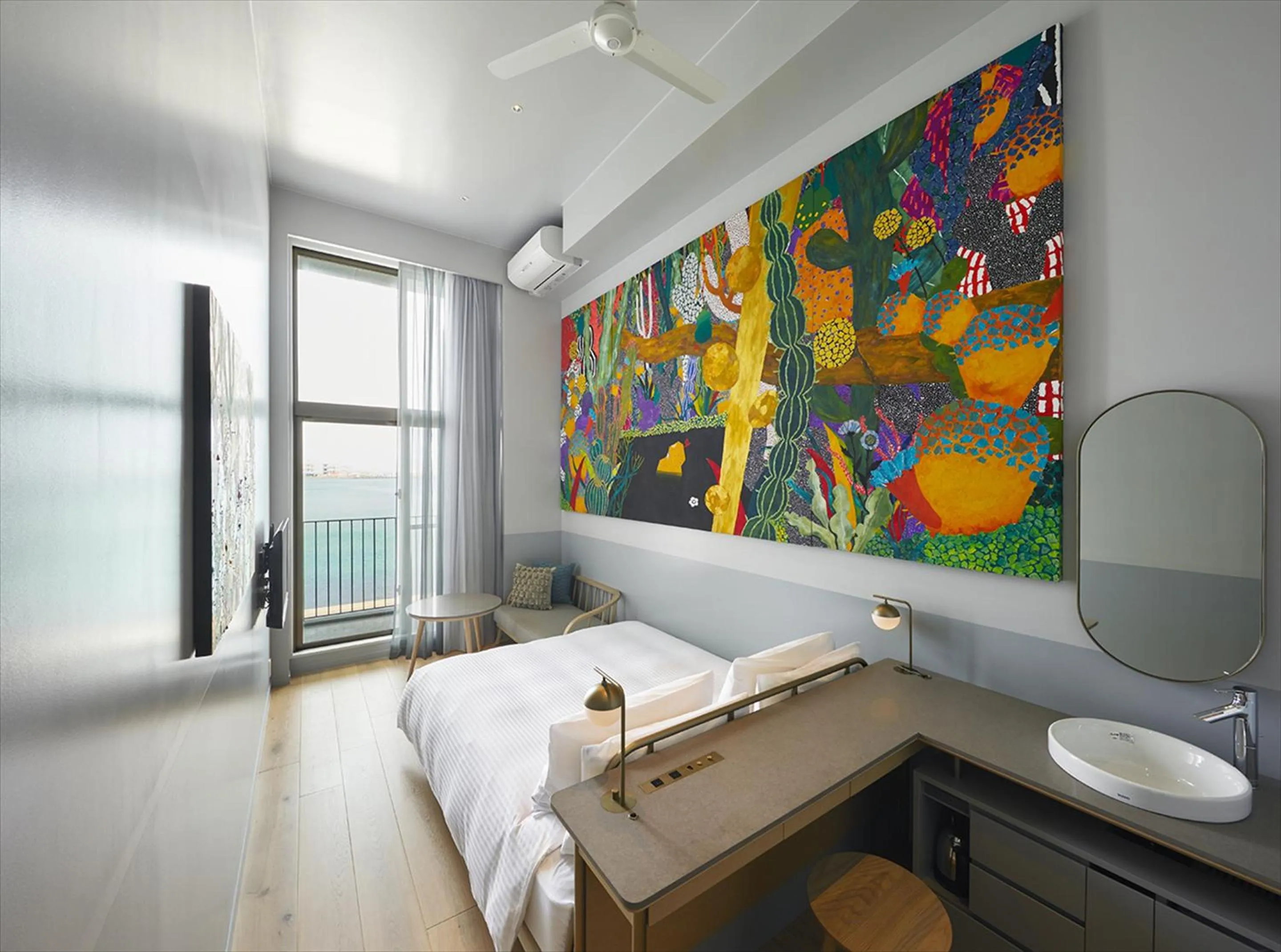 Bedroom, Bed in HOTEL ANTEROOM NAHA