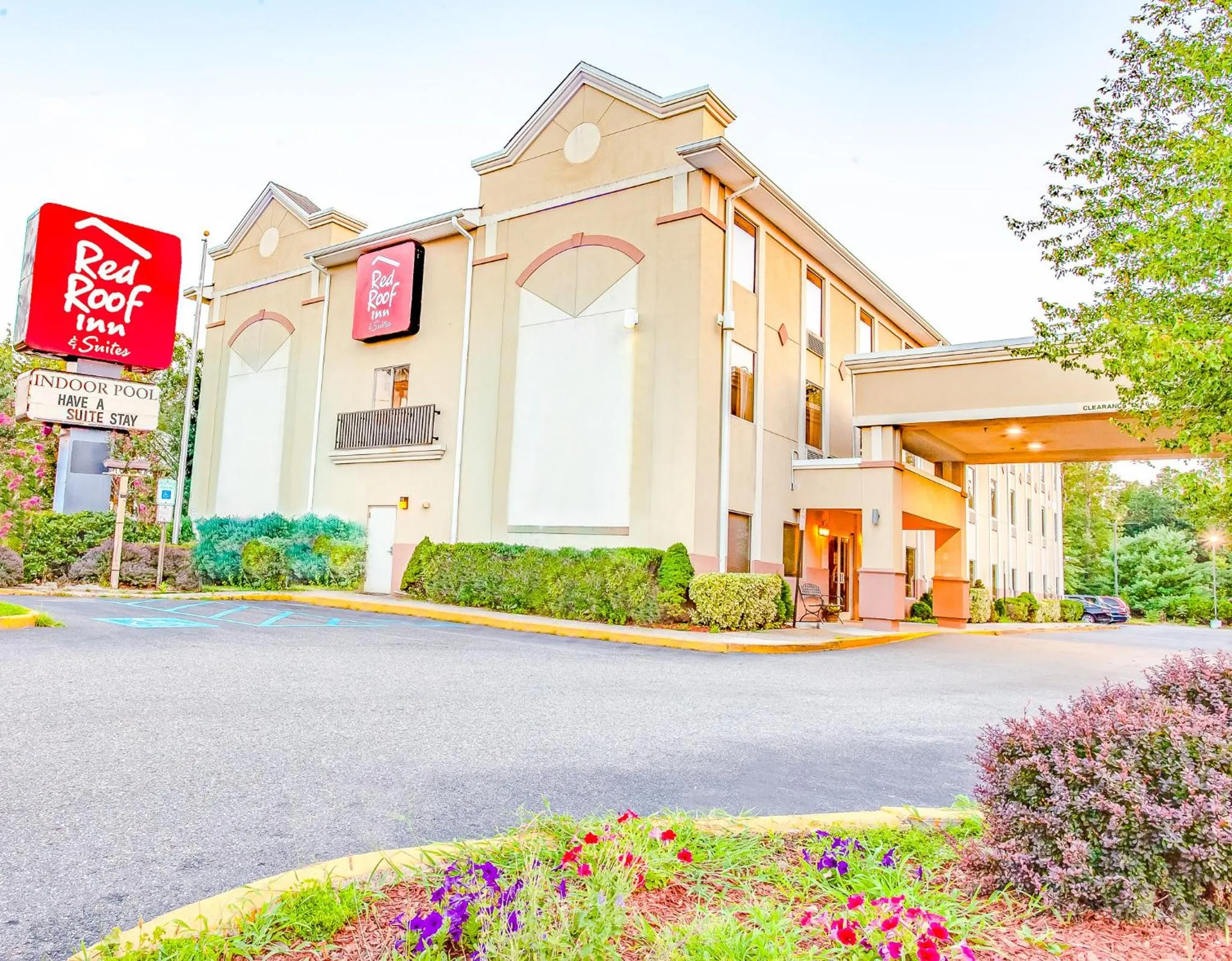 Red Roof Inn & Suites Galloway
