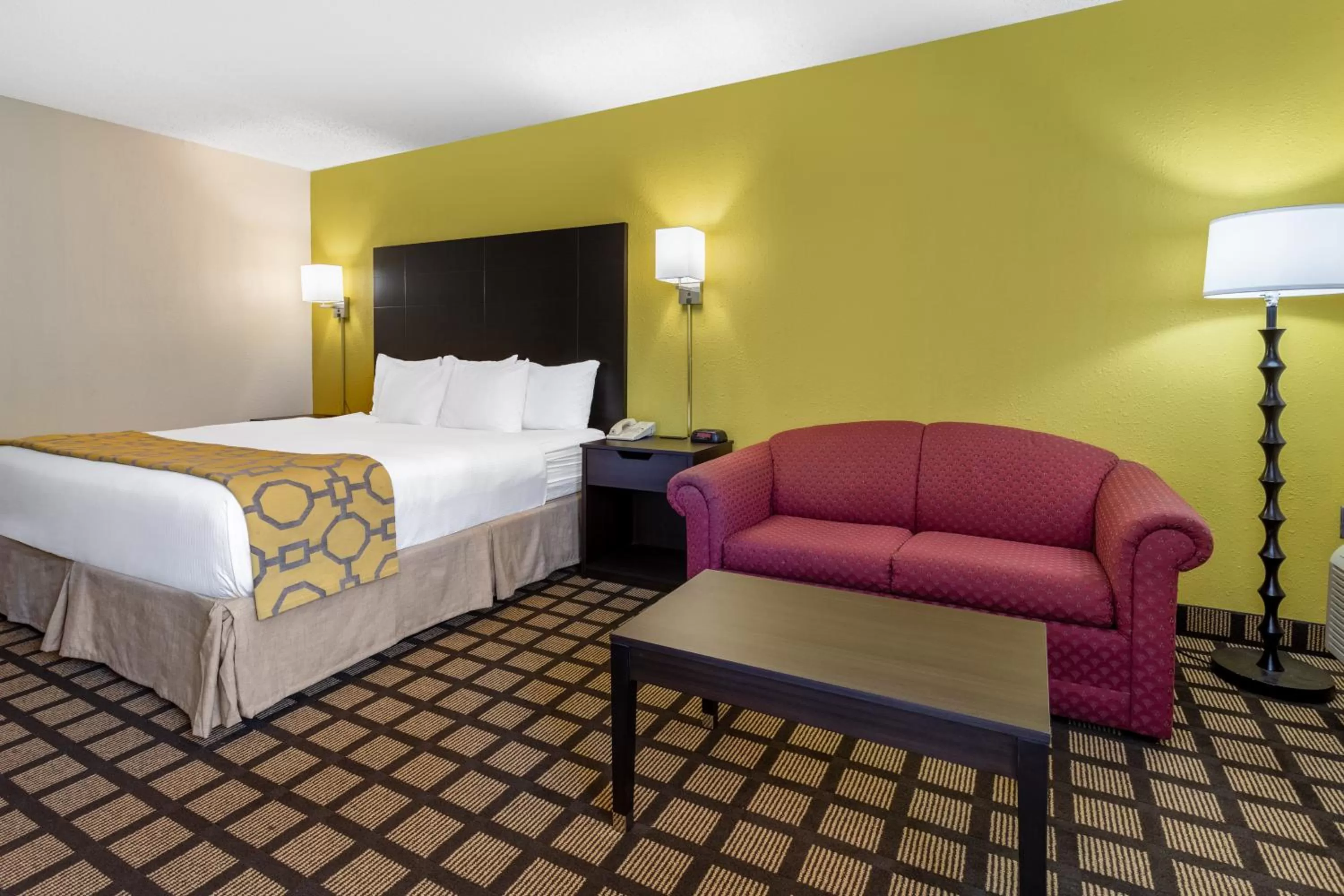 Bedroom, Bed in Baymont by Wyndham Queensbury/Lake George