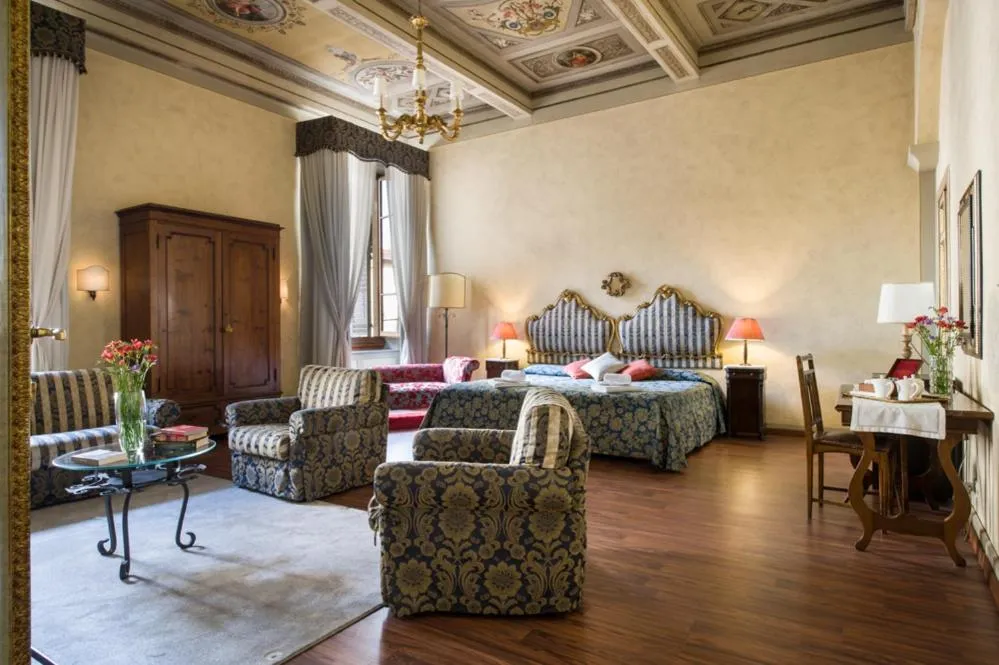 Photo of the whole room, Bed in Residenza Castiglioni