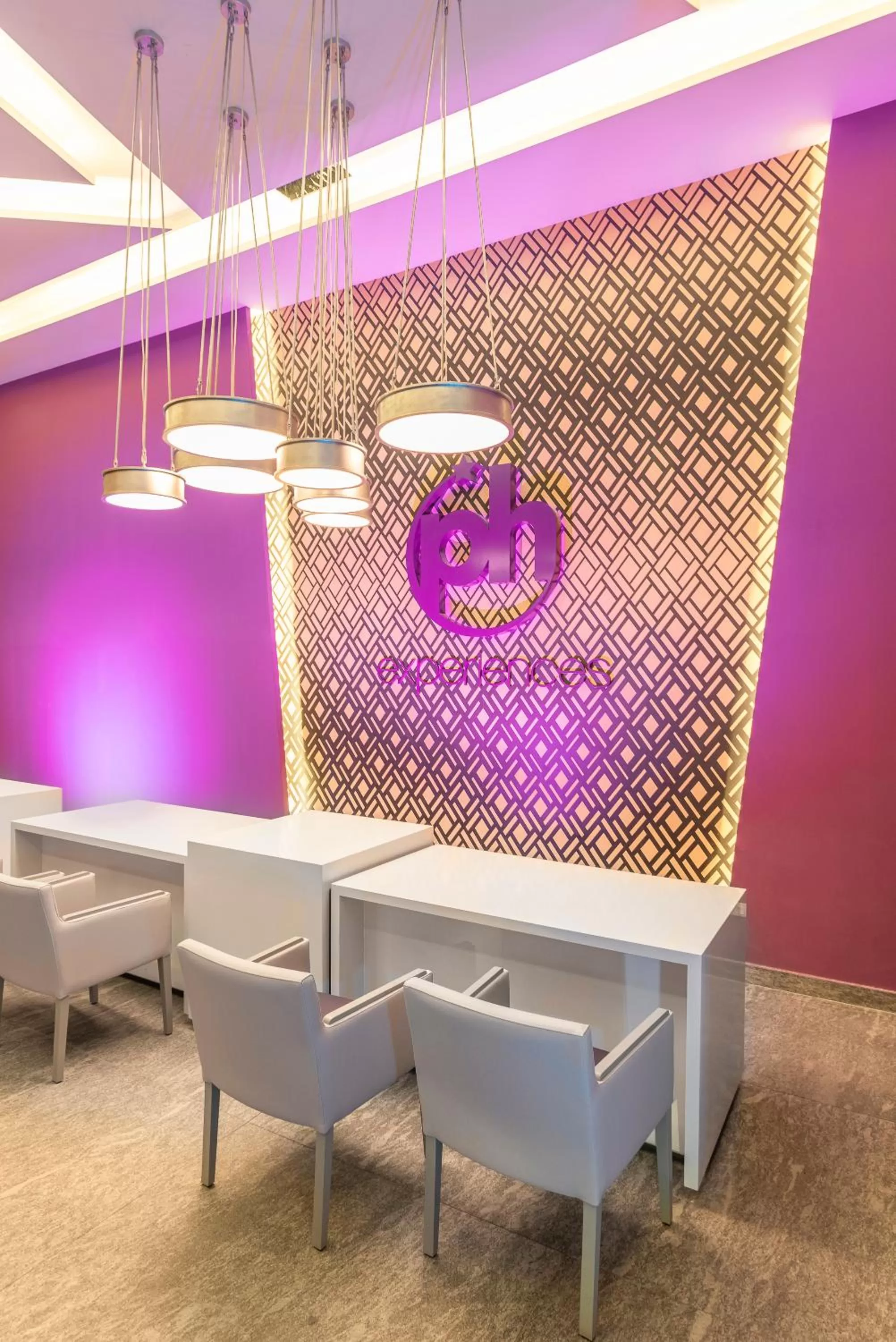 Activities in Planet Hollywood Cancun by Royalton, An Autograph Collection All-Inclusive Resort