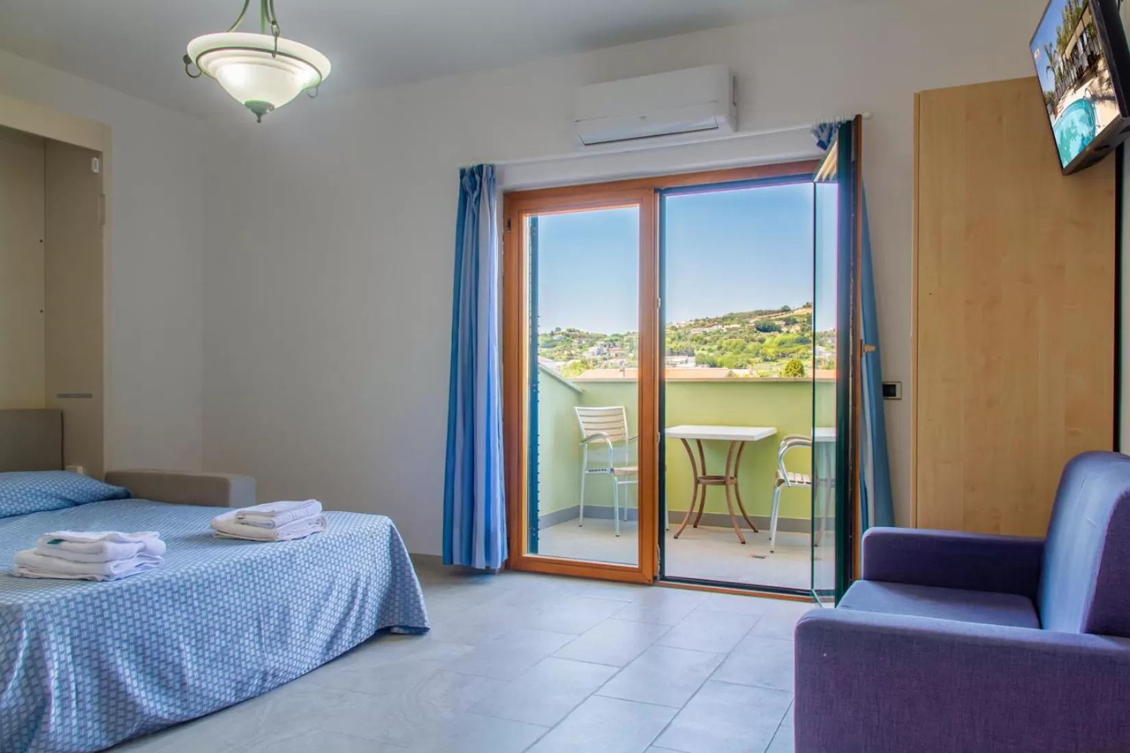 Balcony/Terrace, Bed in Residence Playa