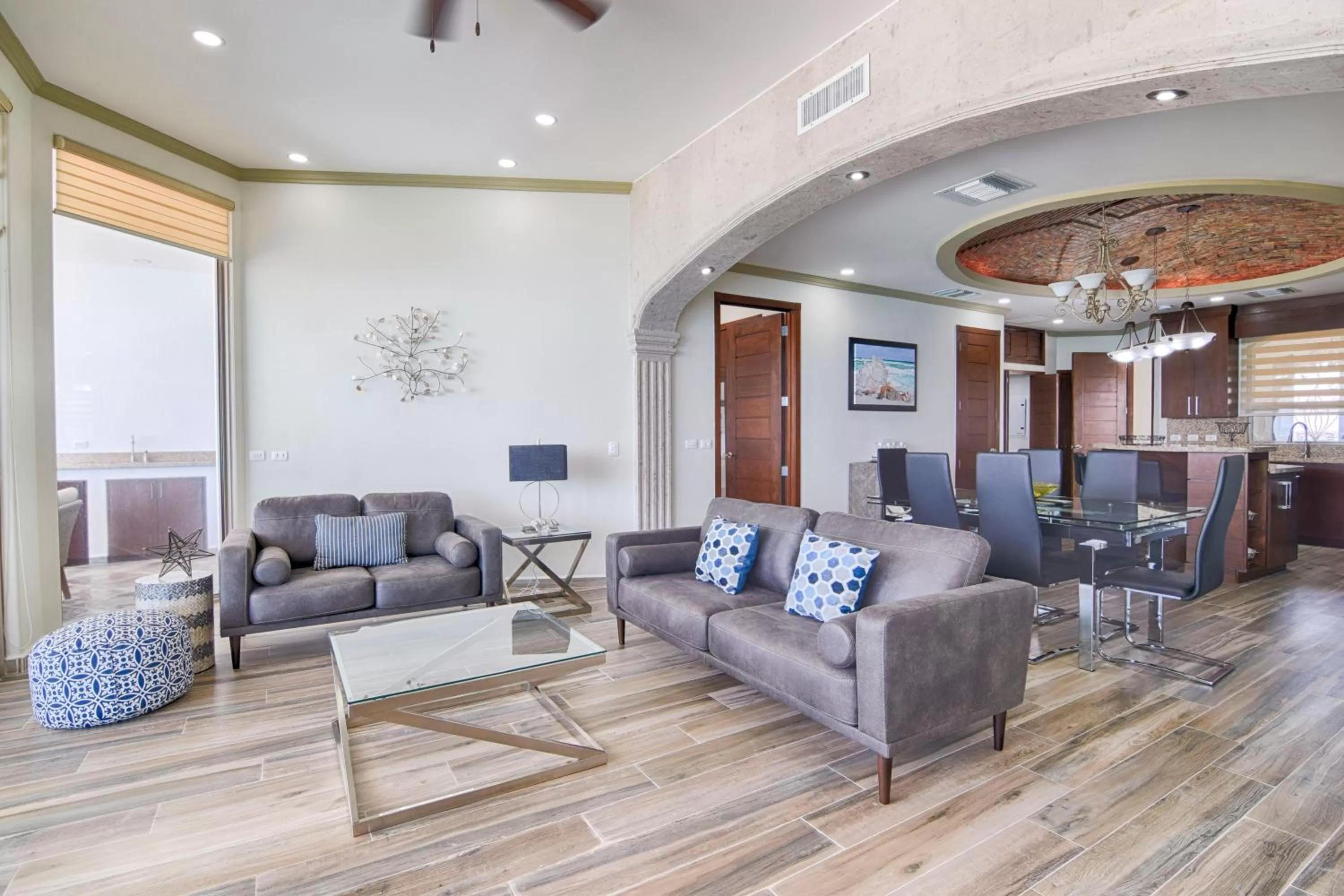 Apartment with Sea View in Esmeralda Beach Resort