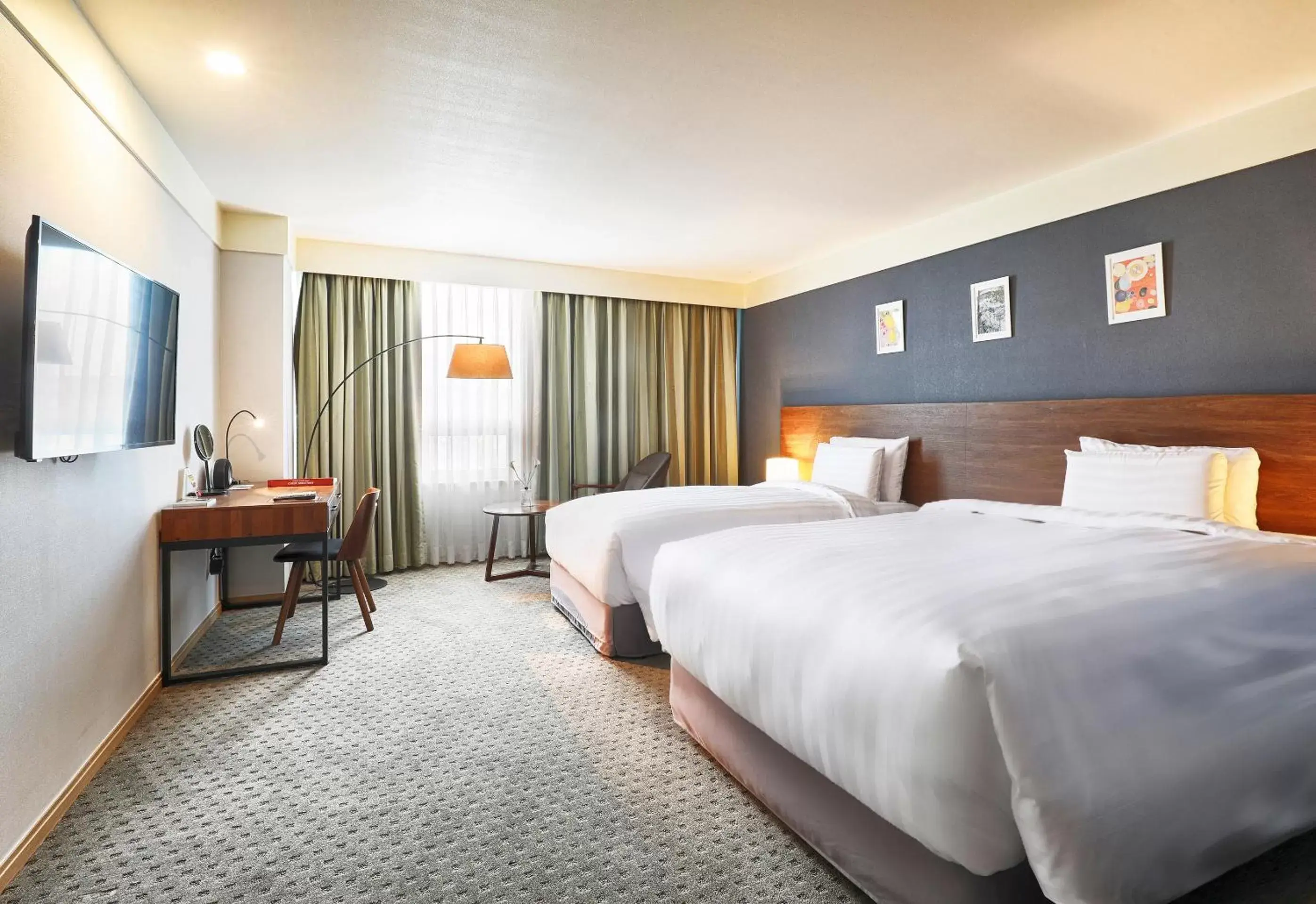 Executive Twin (1 day FREE Mini-bar) in Best Western Premier Incheon Airport Hotel Executive Twin (1 day FREE Mini-bar) in Best Western Premier Incheon Airport Hotel