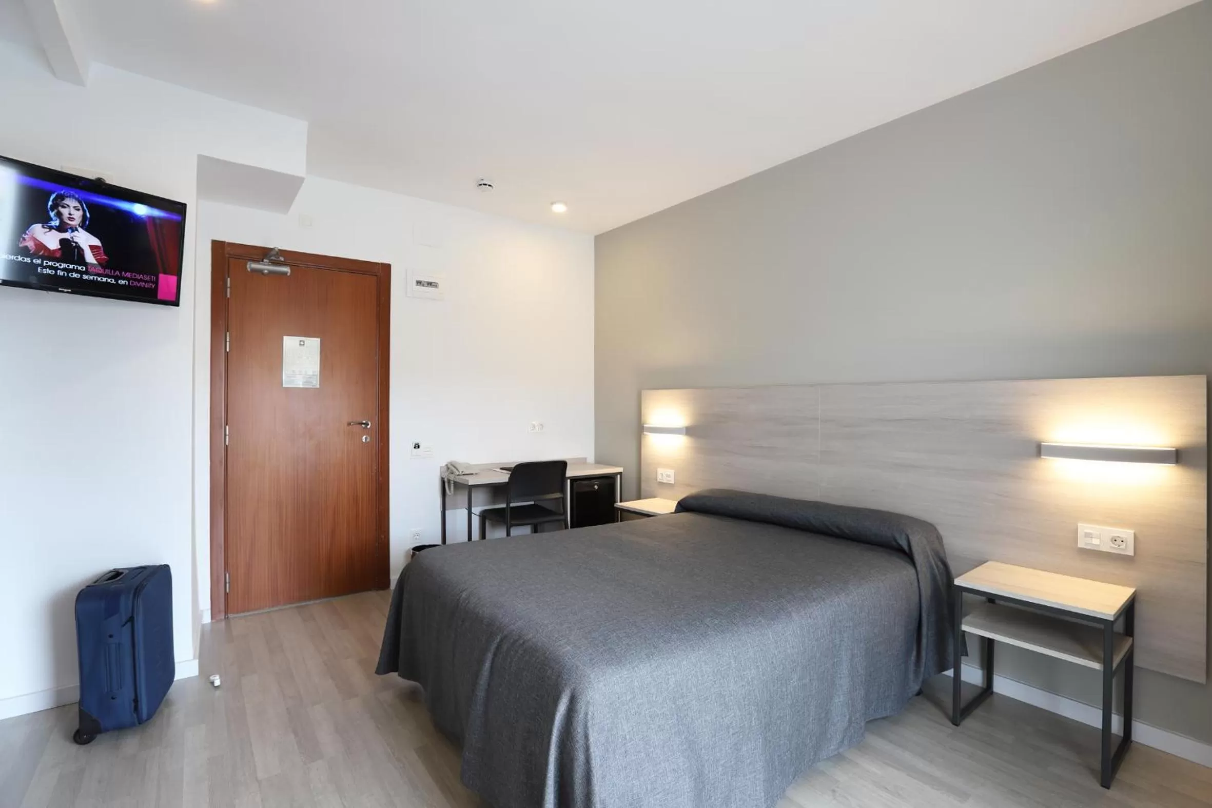 Photo of the whole room, Bed in Hotel Brasil