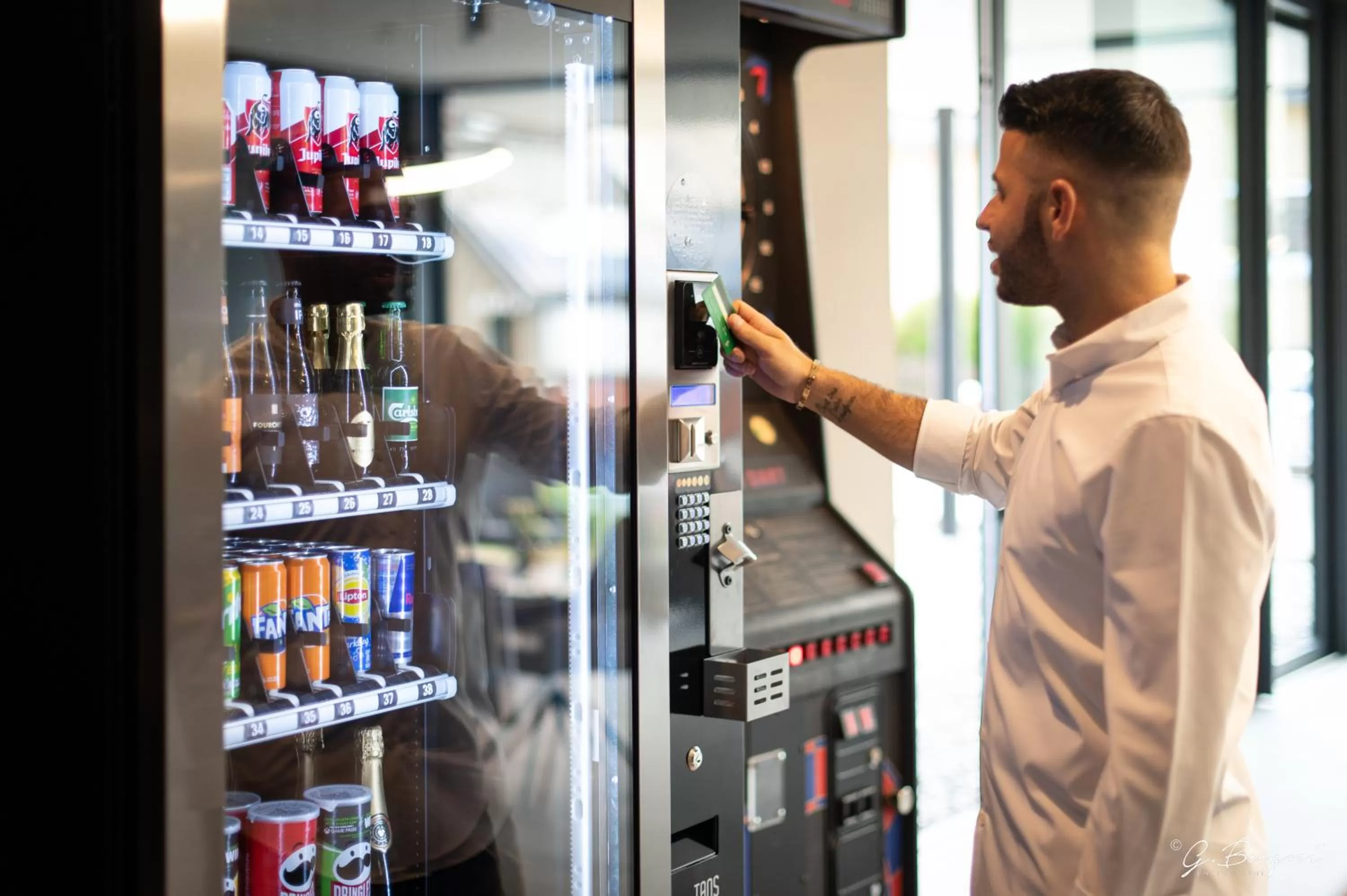 On-site shops in La Reine Hôtel & Restaurant