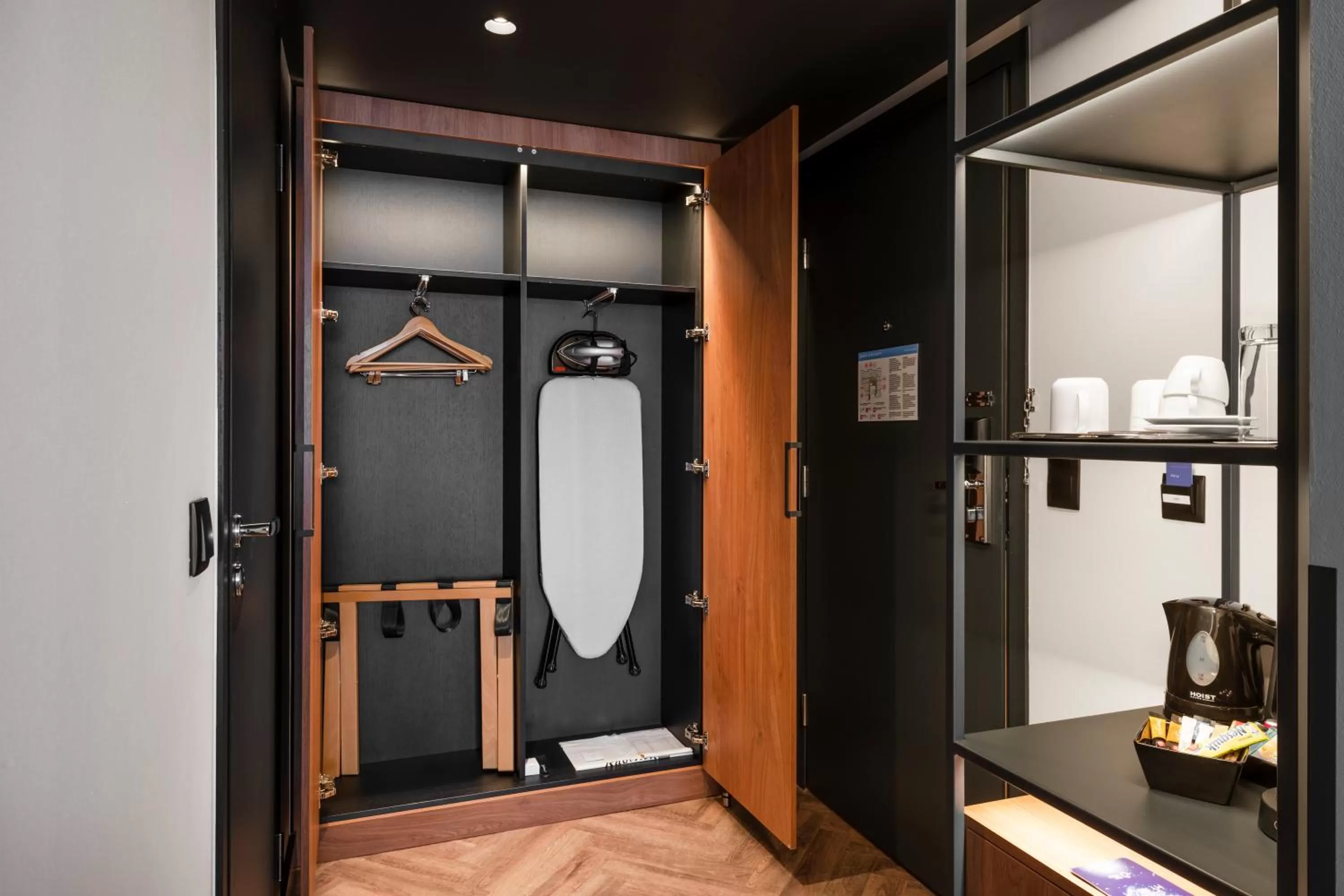 Coffee/tea facilities in MERCURE KLAIPEDA CITY HOTEL, Meetings, Events, Restaurant & Bar - Accor Group, Pet Stay FREE