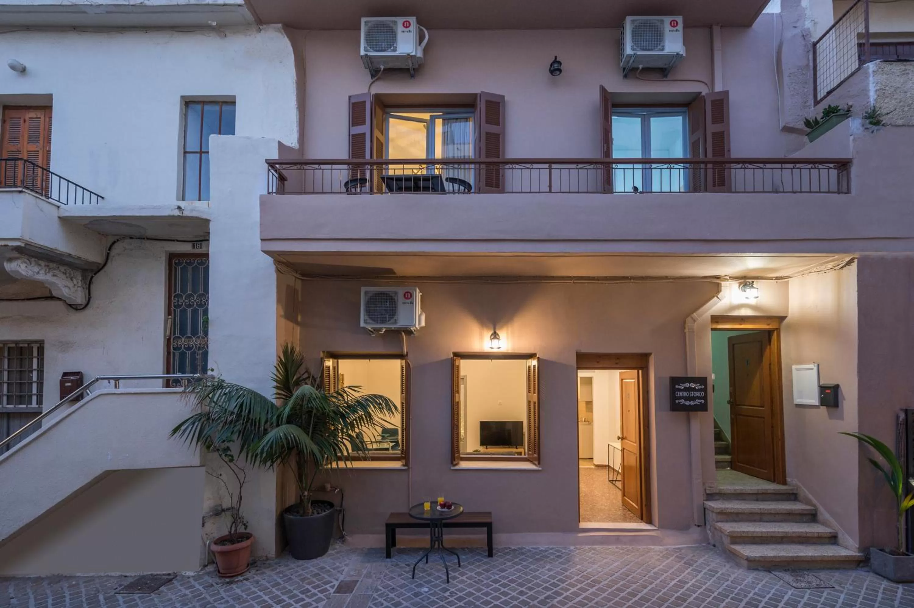 Property building in Centro Storico