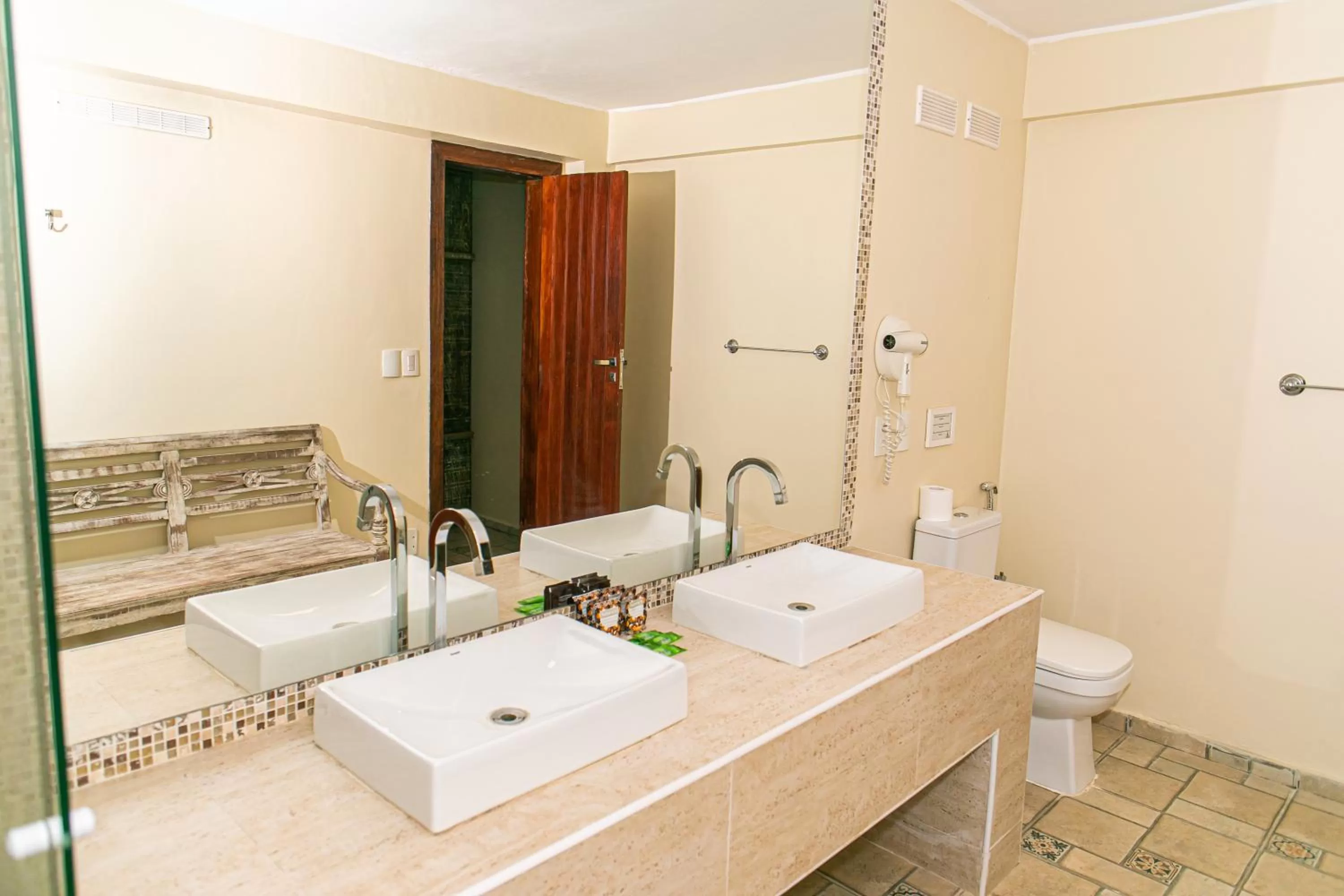 Bathroom in Pousada La Dolce Vita