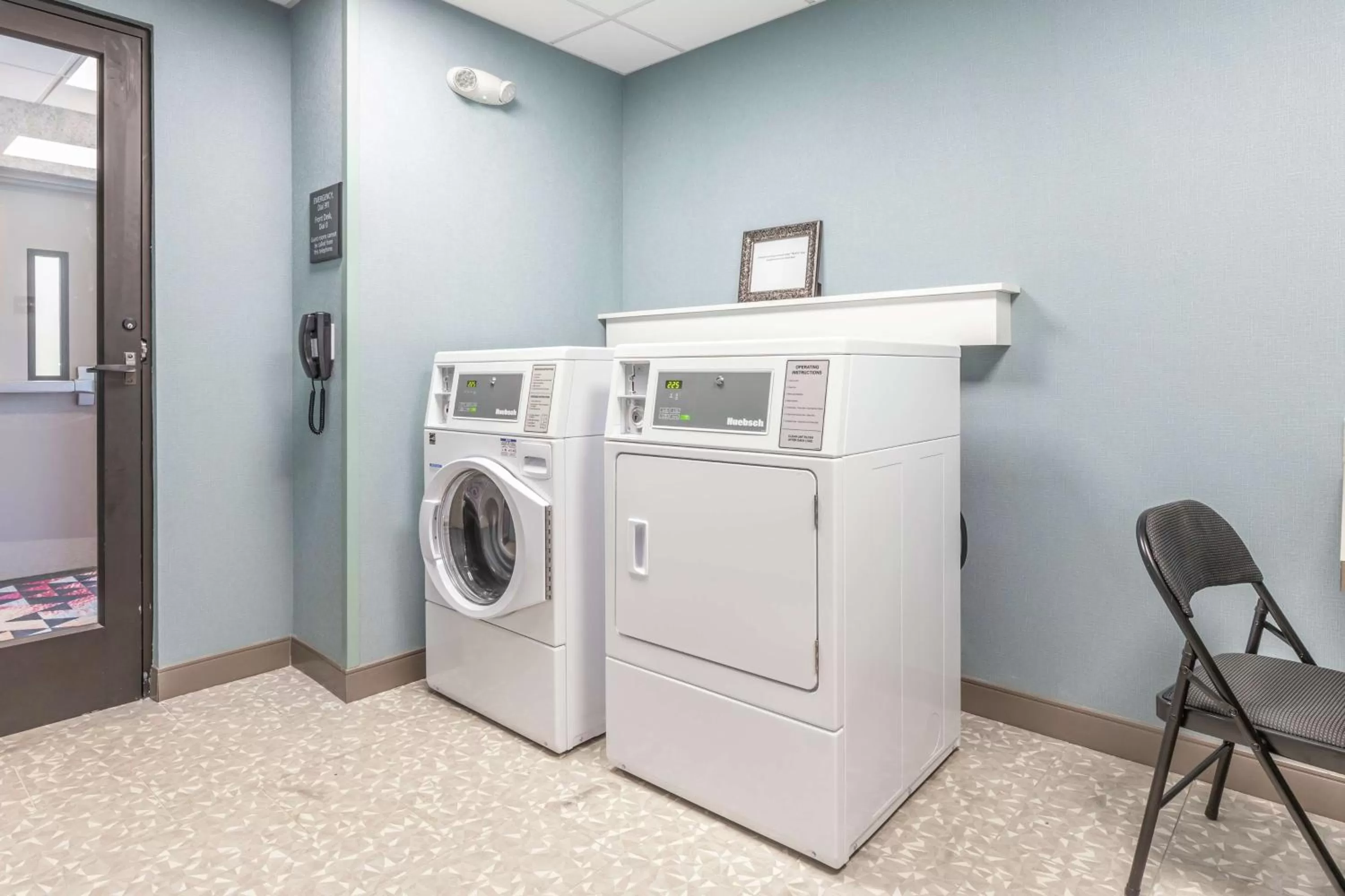 Property building in Hampton Inn Camden, SC