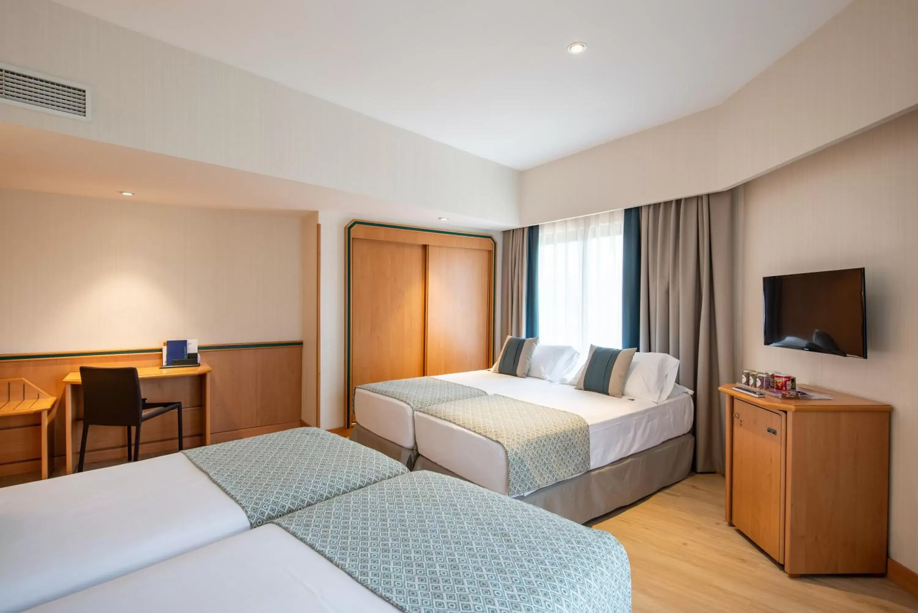 Family Room (2 Adults + 2 Children) in Hotel Praga Family Room (2 Adults + 2 Children) in Hotel Praga