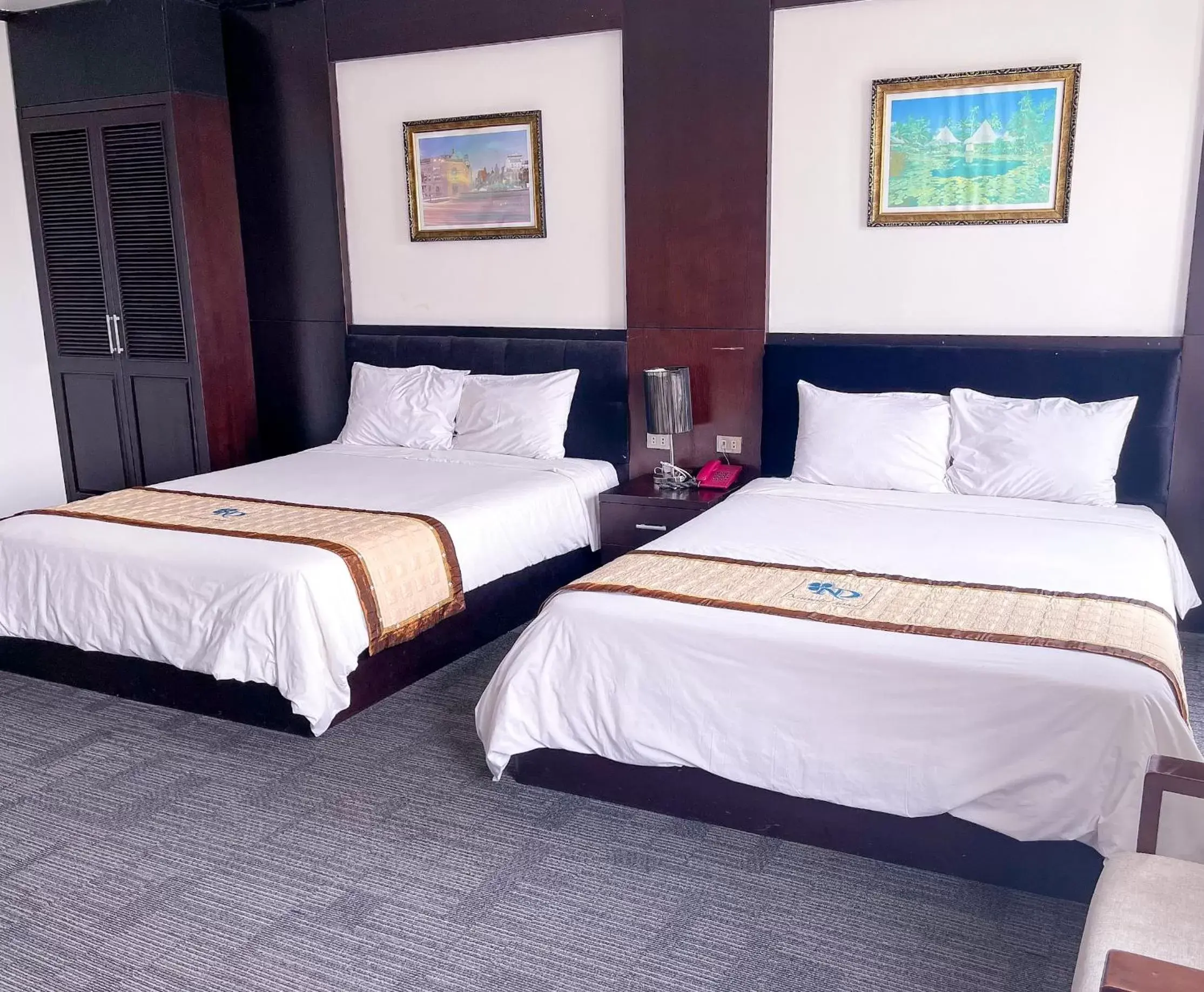 Deluxe Twin Room in Nam Dat Hotel Deluxe Twin Room in Nam Dat Hotel