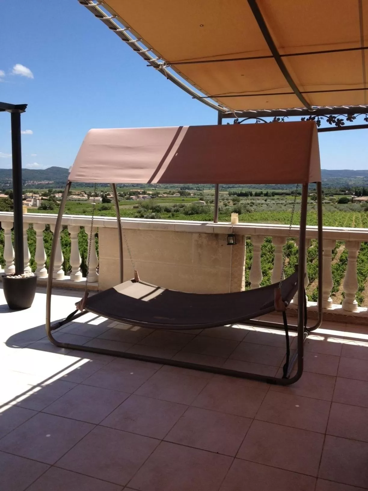 Day in Château de Valloubière